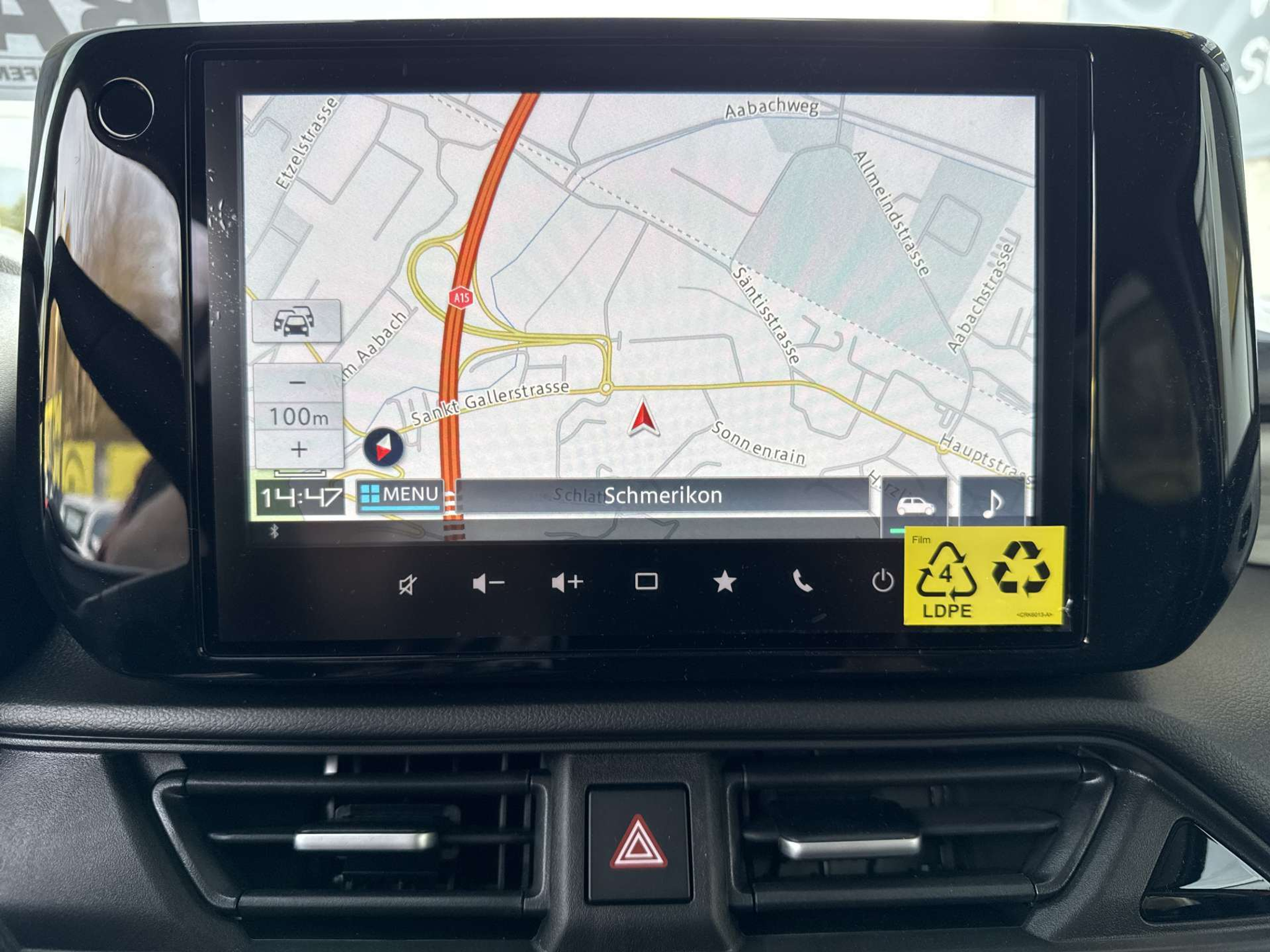 listing desktop thumbnail image 1