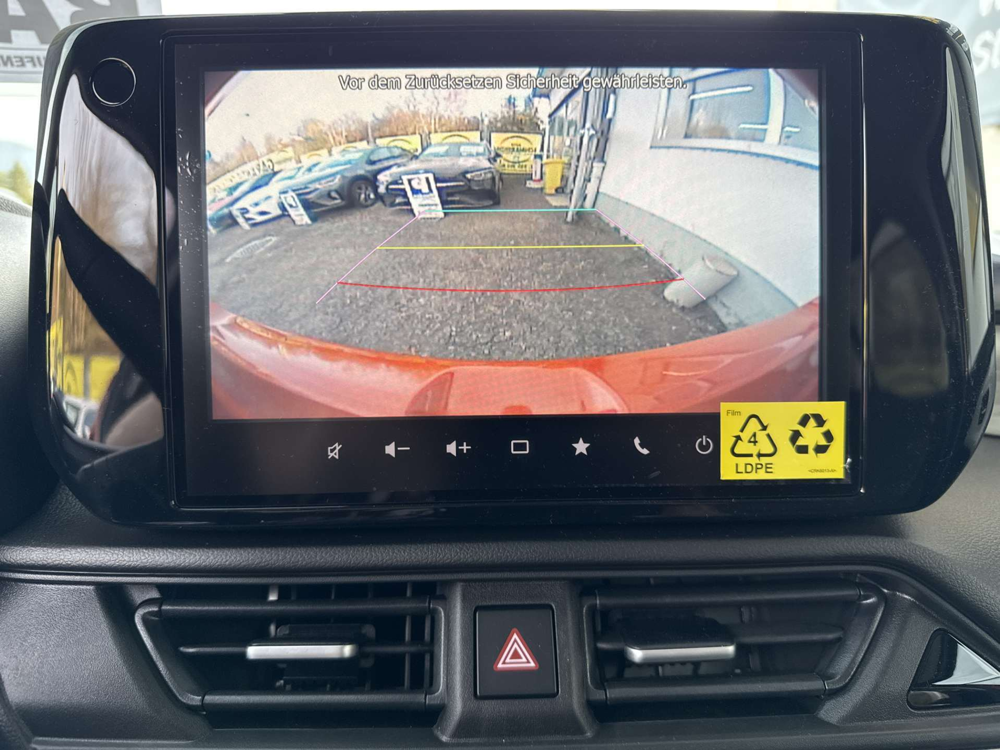 listing desktop thumbnail image 10