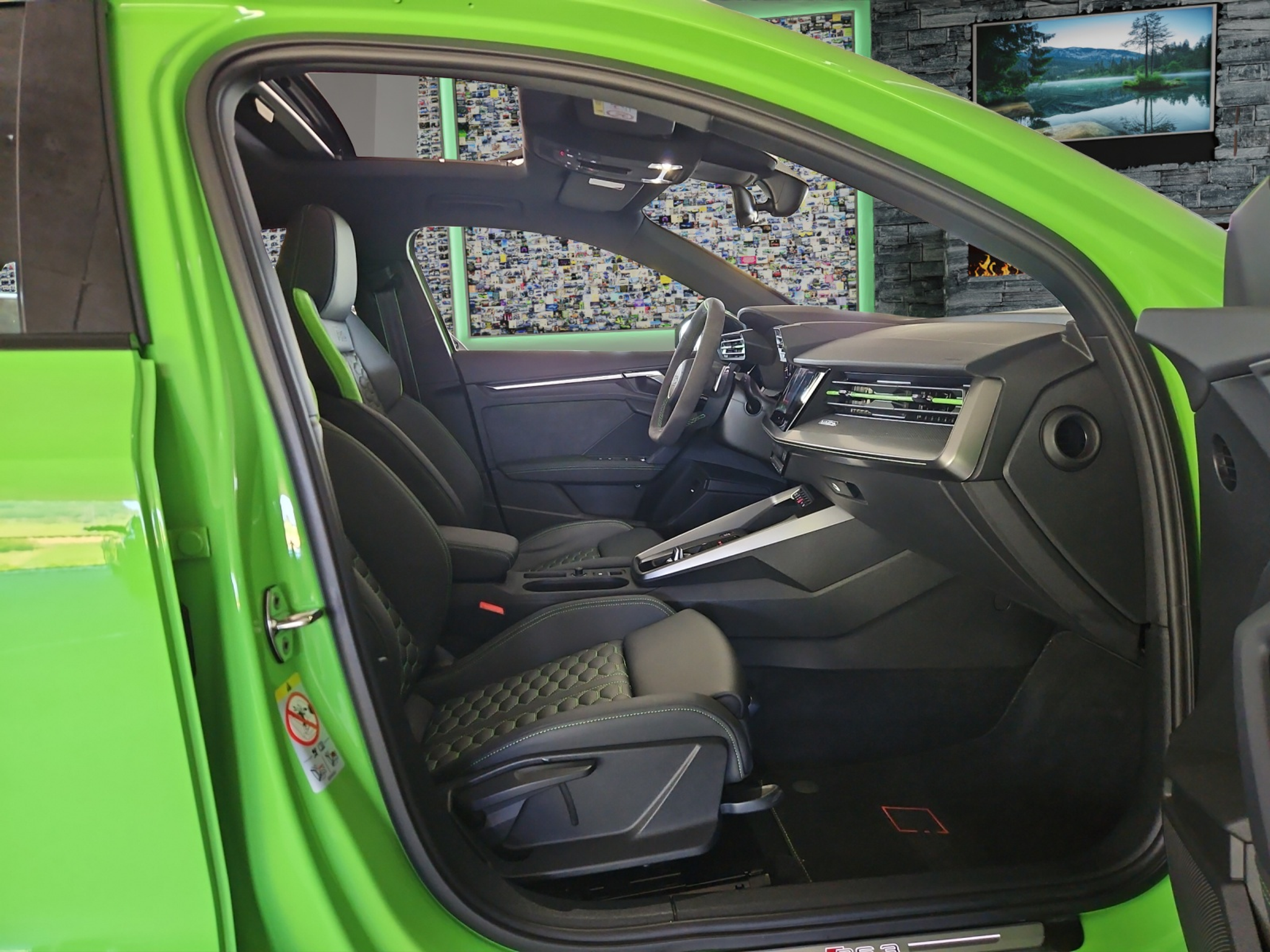 listing desktop thumbnail image 9