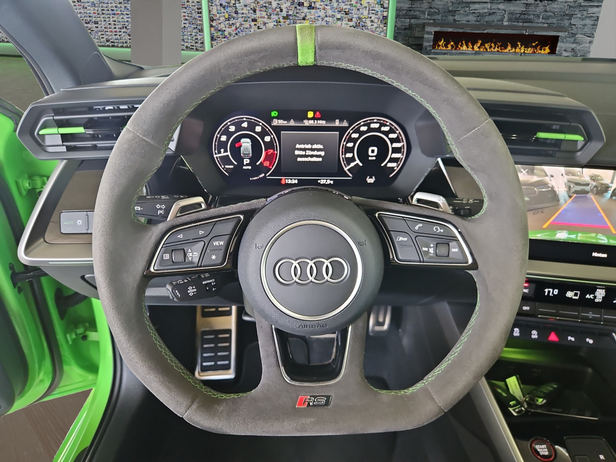 listing desktop thumbnail image 11