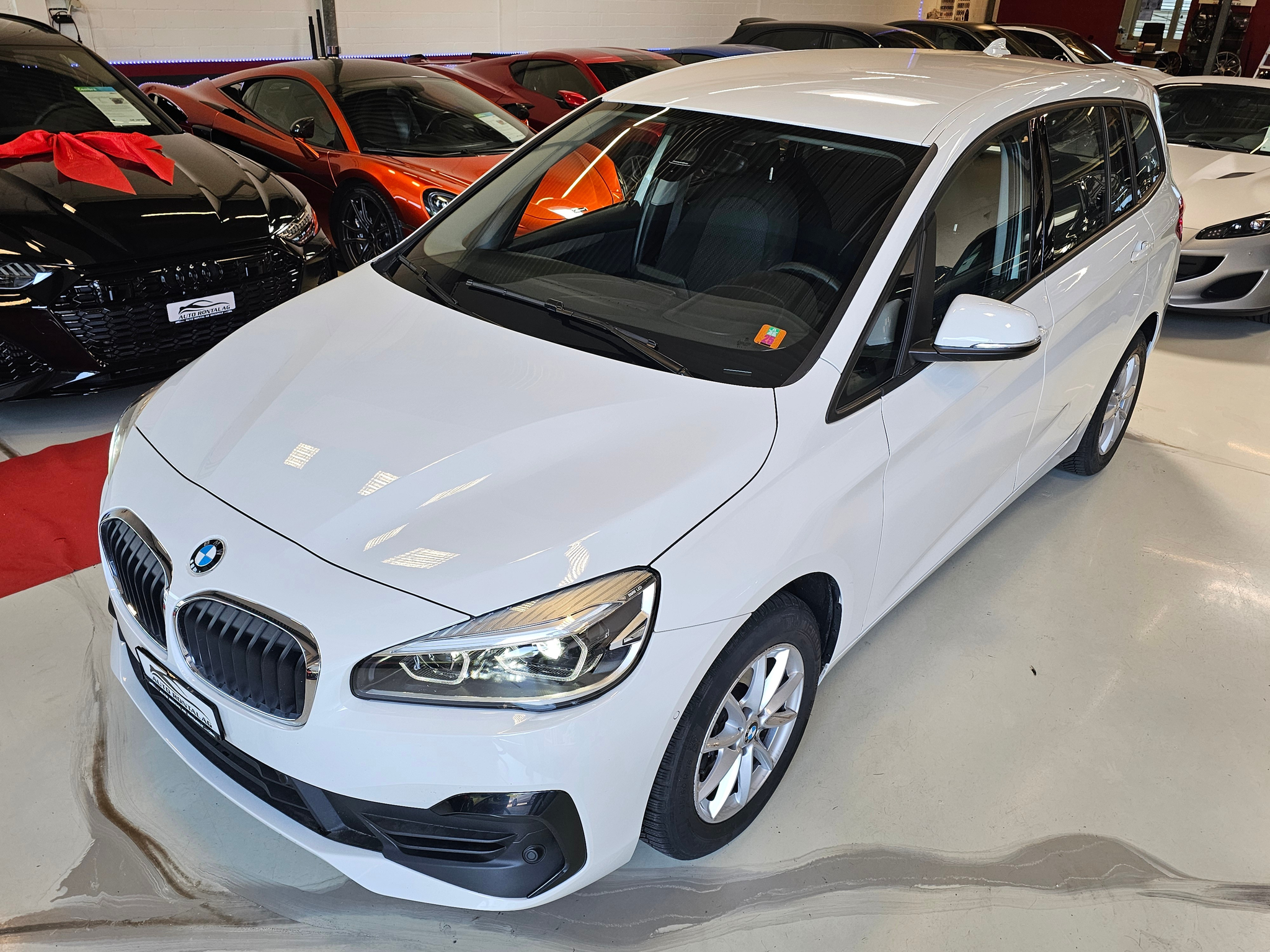 listing desktop thumbnail image 2