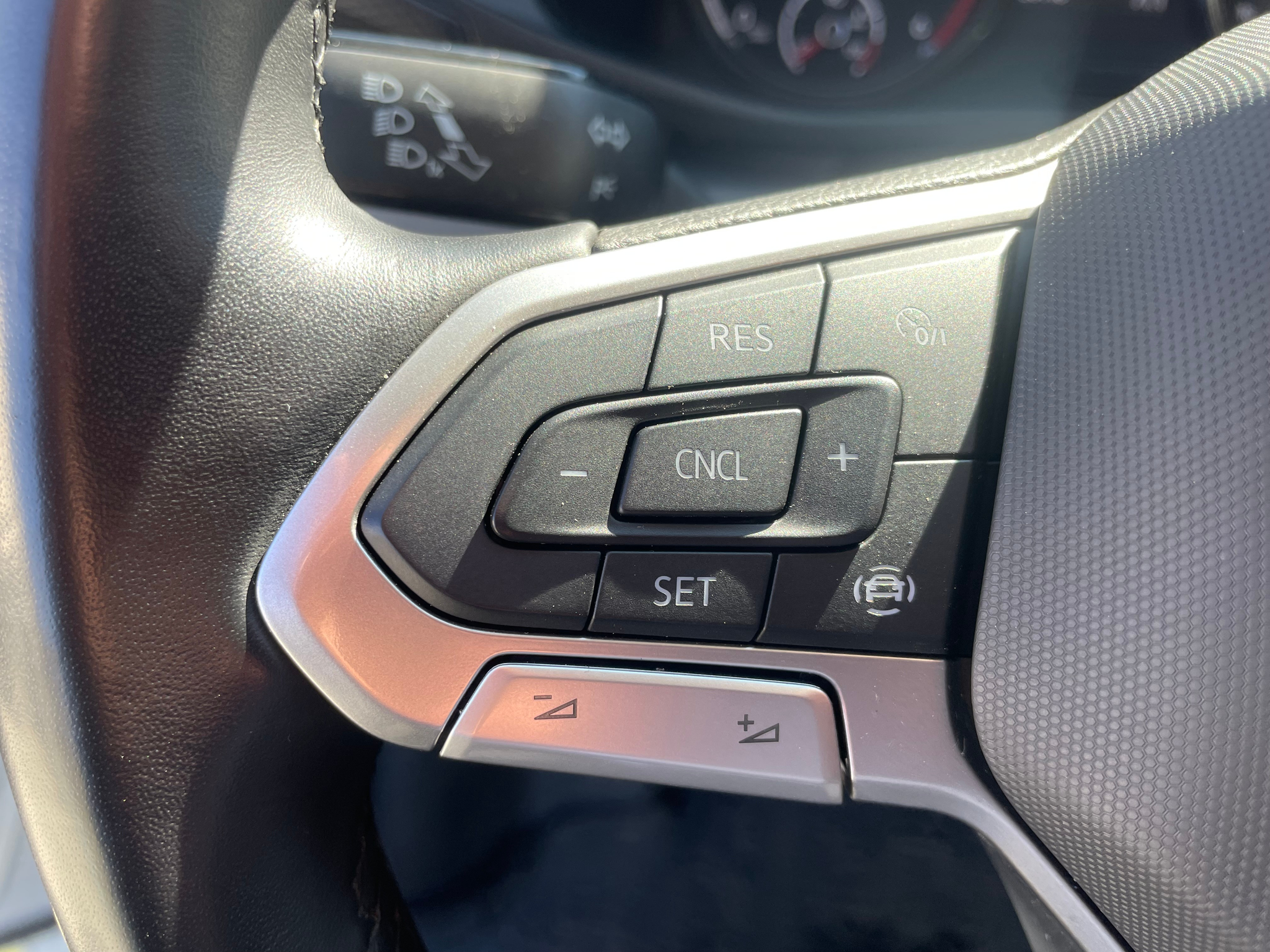 listing desktop thumbnail image 14