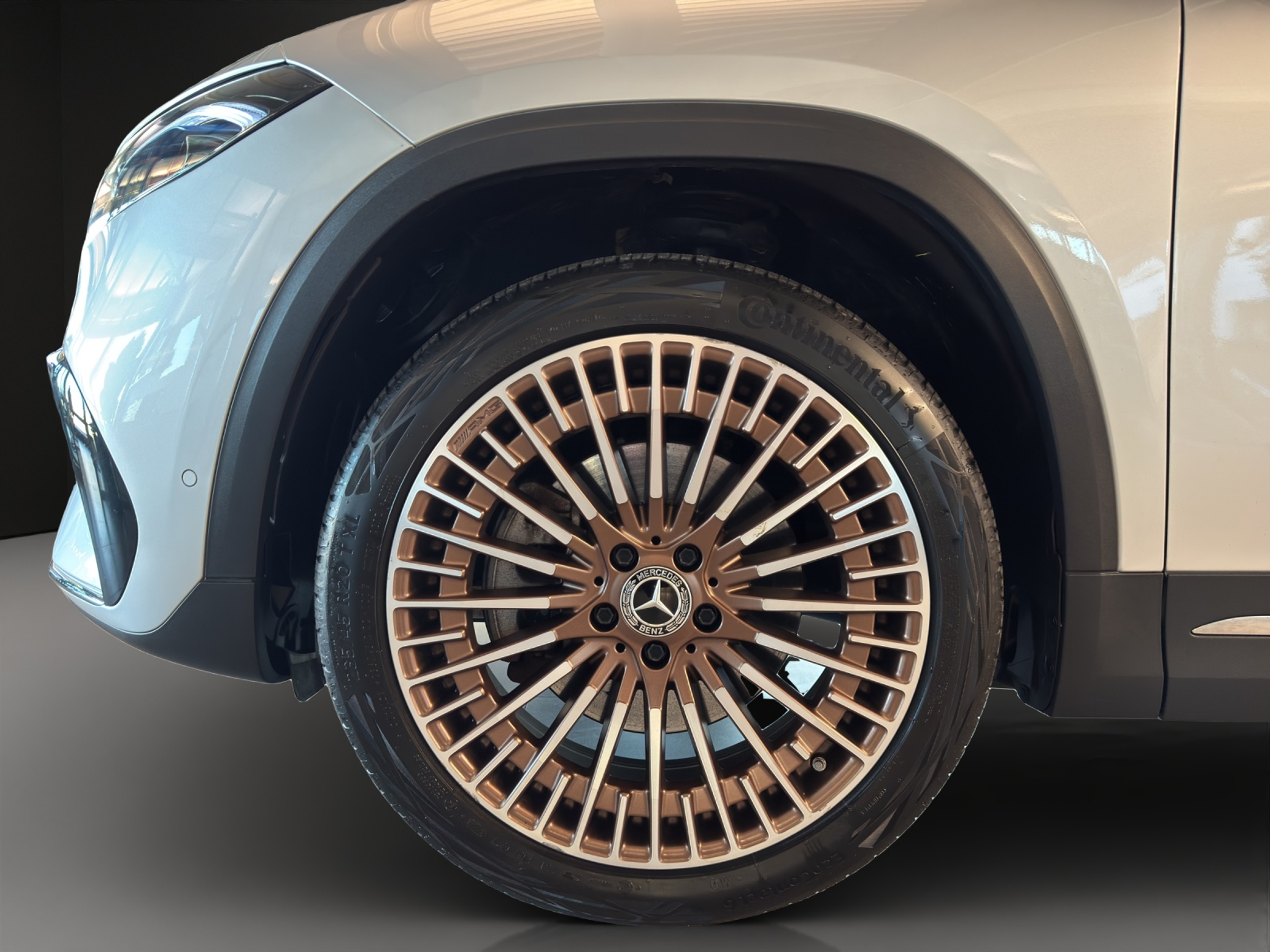 listing desktop thumbnail image 7