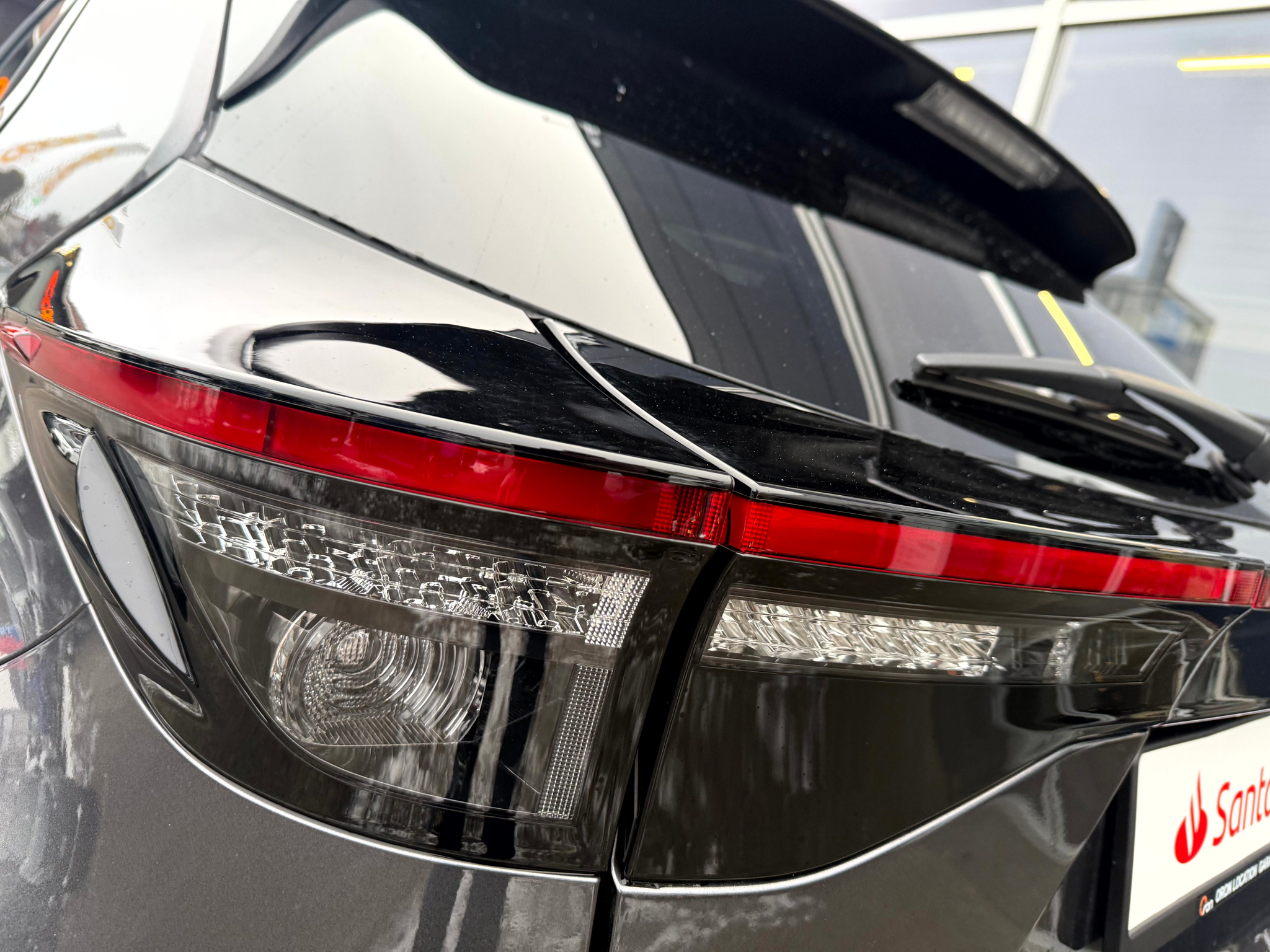 listing desktop thumbnail image 7