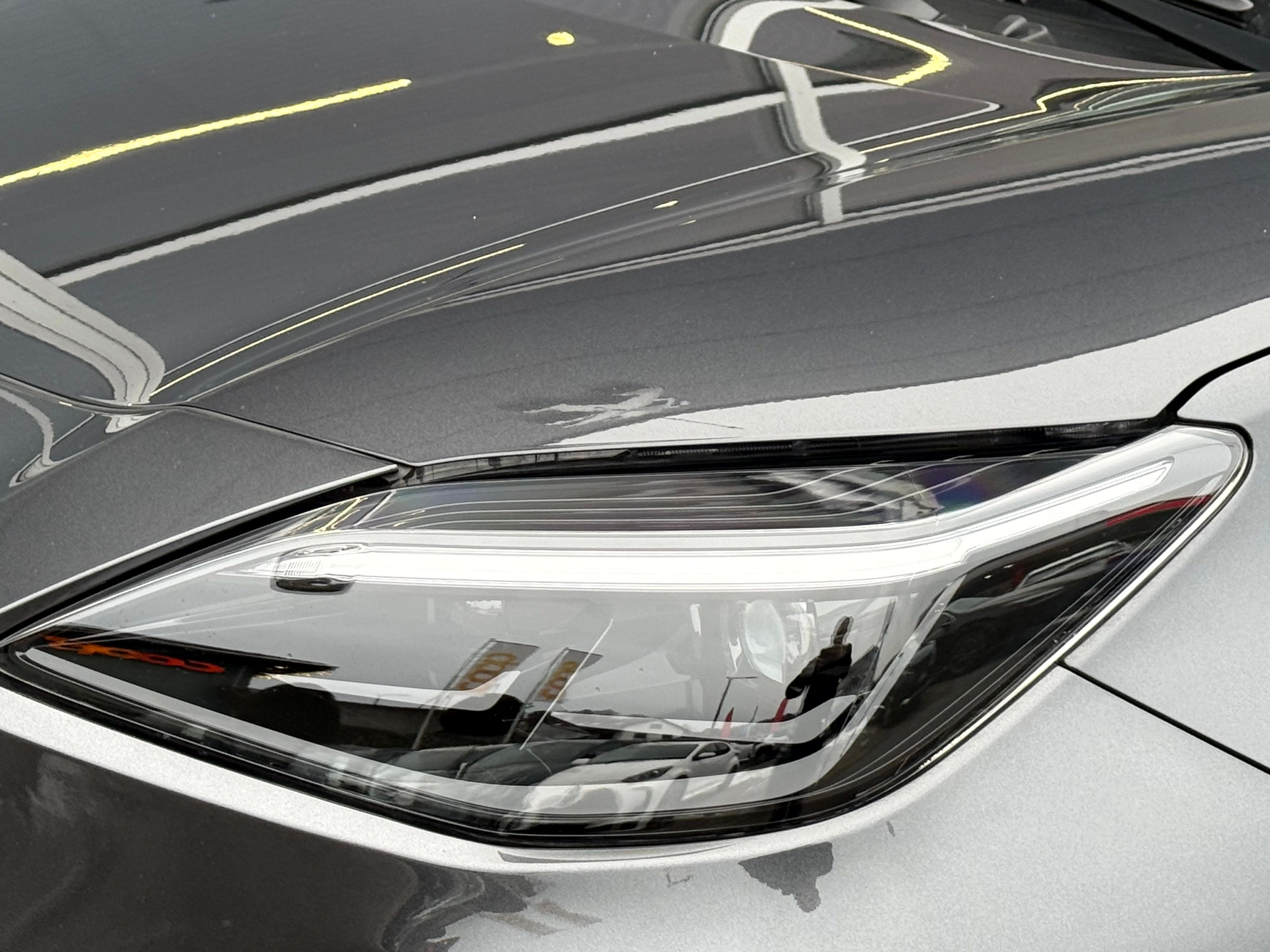 listing desktop thumbnail image 2