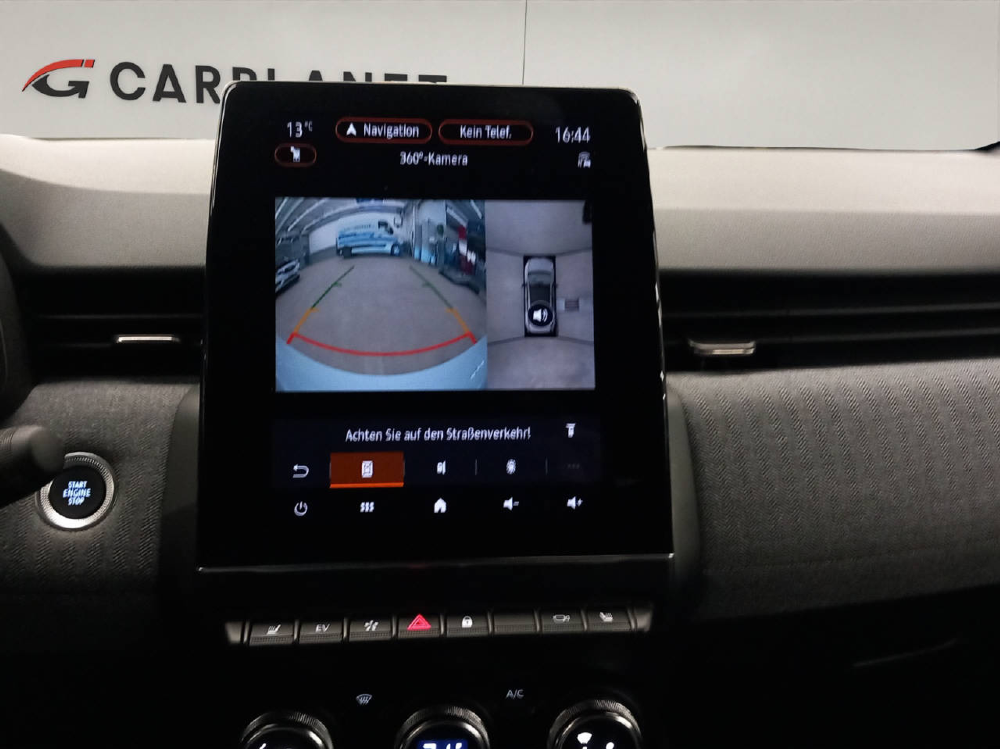 listing desktop thumbnail image 7