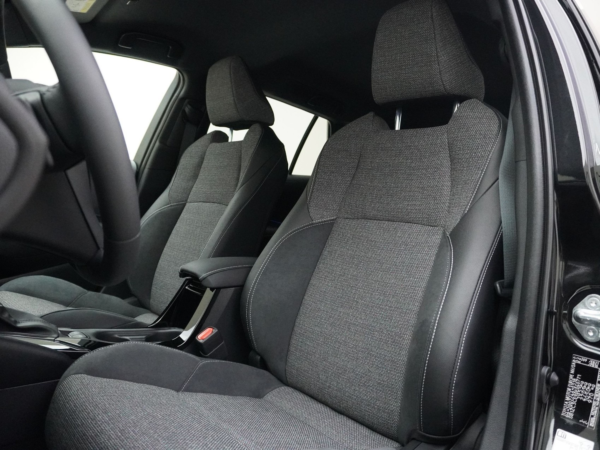 listing desktop thumbnail image 7