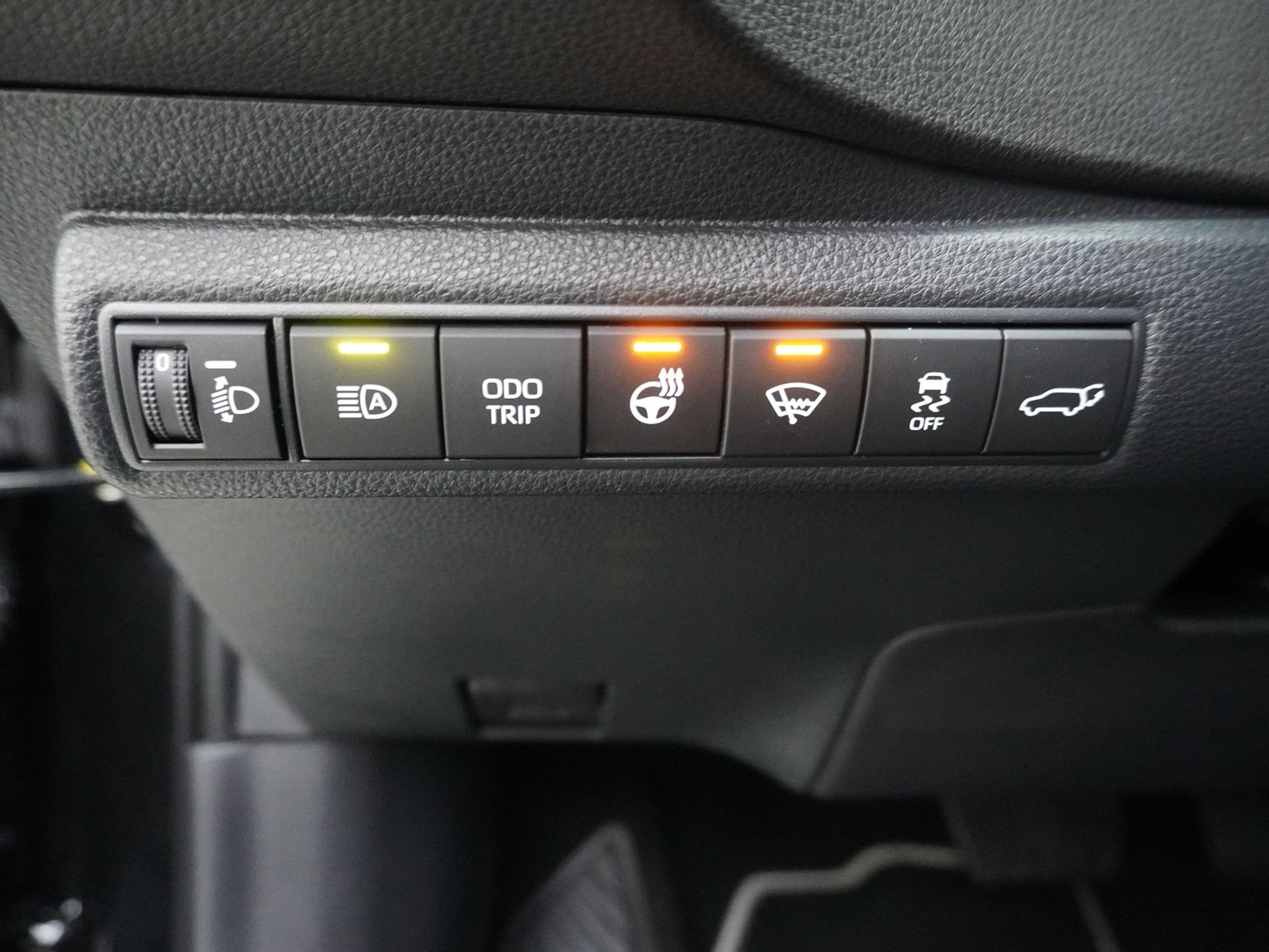 listing desktop thumbnail image 19