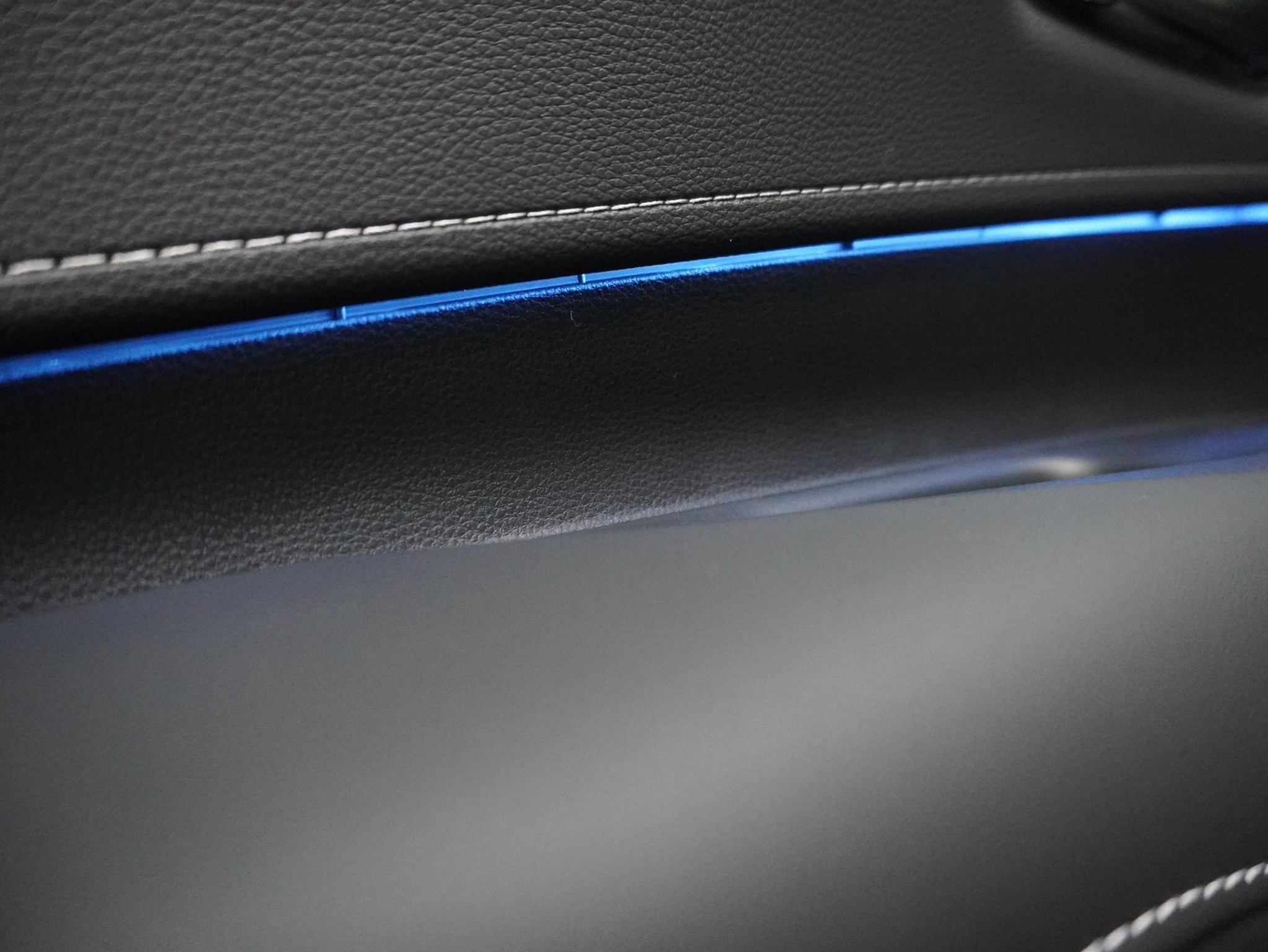 listing desktop thumbnail image 18