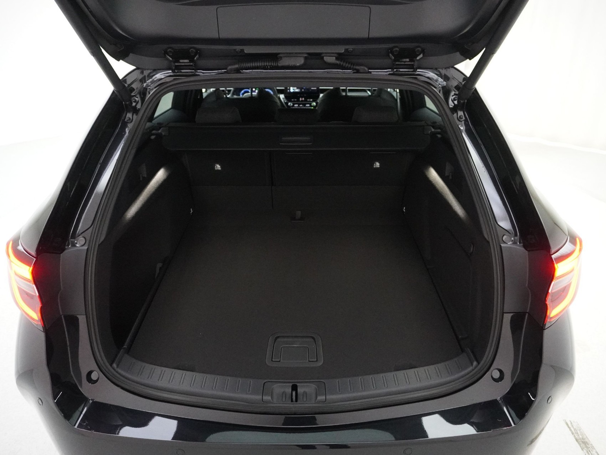 listing desktop thumbnail image 20