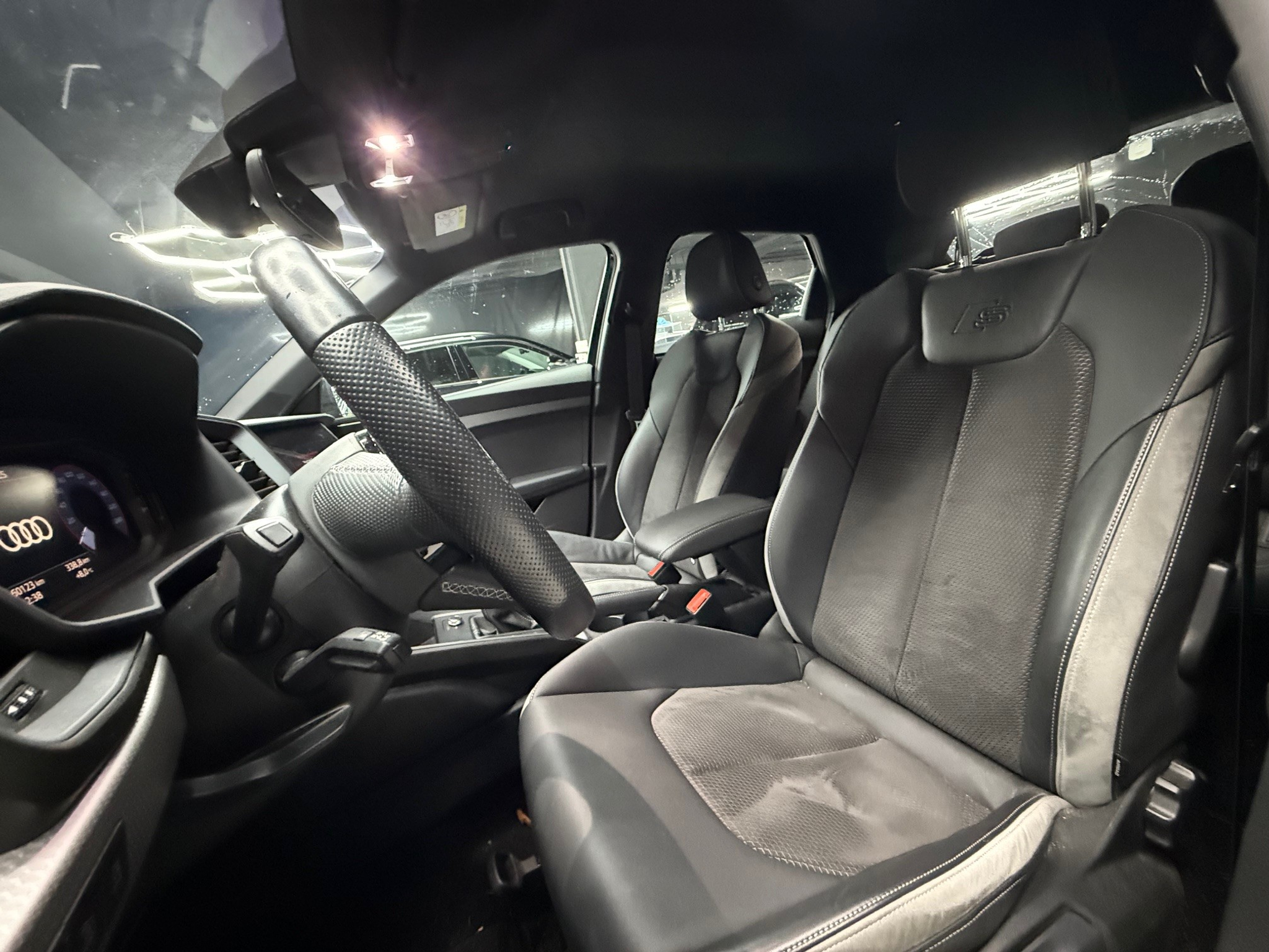 listing desktop thumbnail image 7