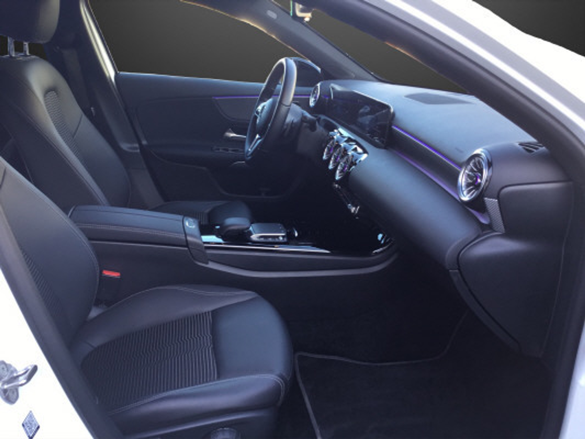 listing desktop thumbnail image 8