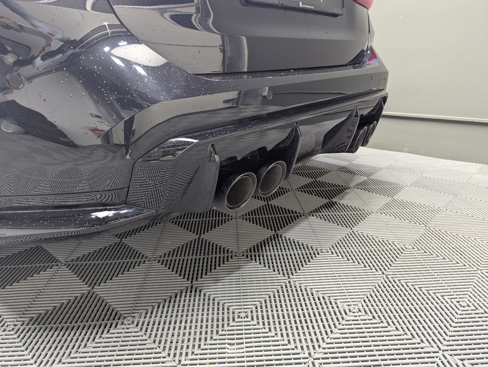 listing desktop thumbnail image 7