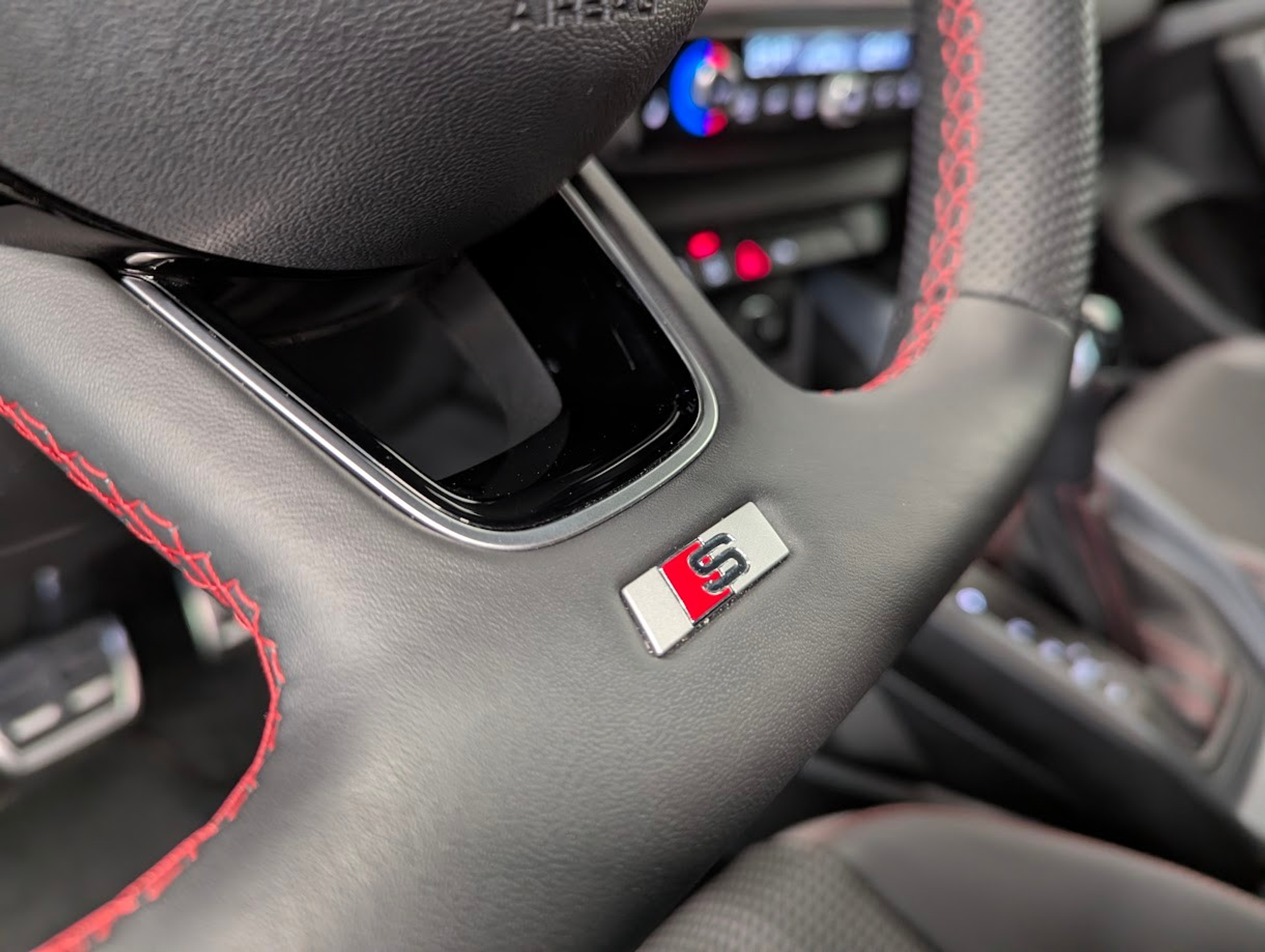 listing desktop thumbnail image 11