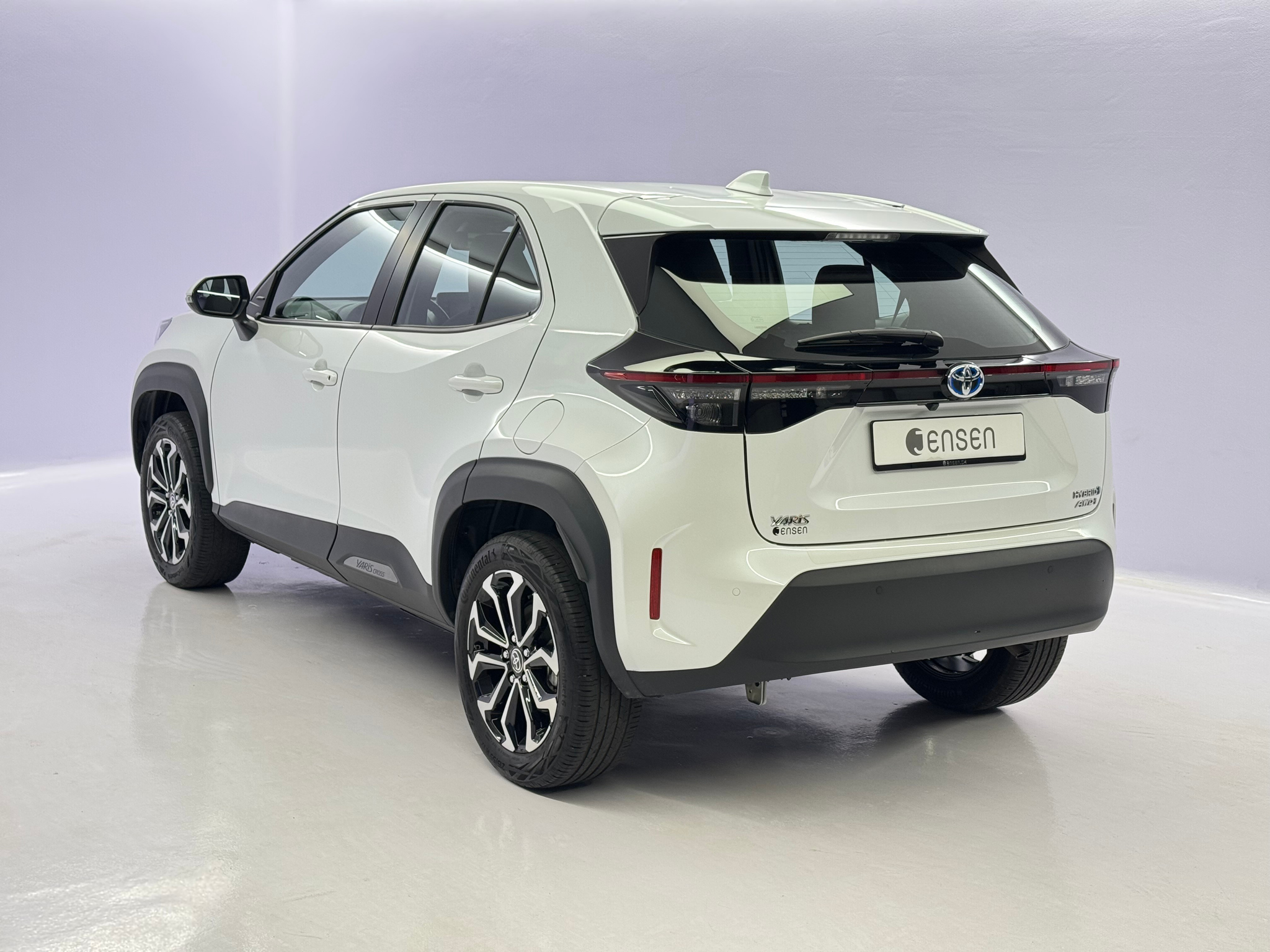 listing desktop thumbnail image 4