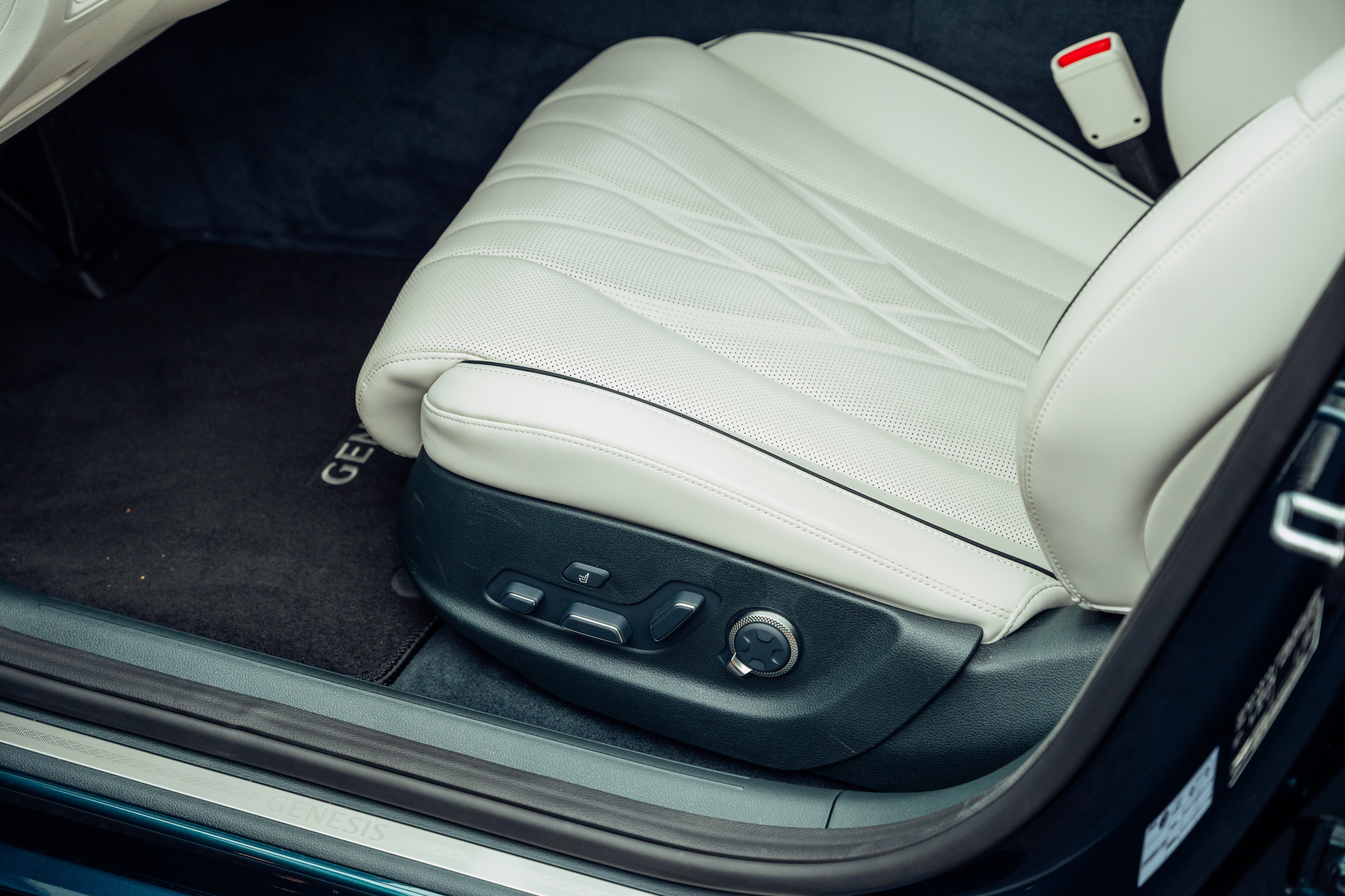 listing desktop thumbnail image 10