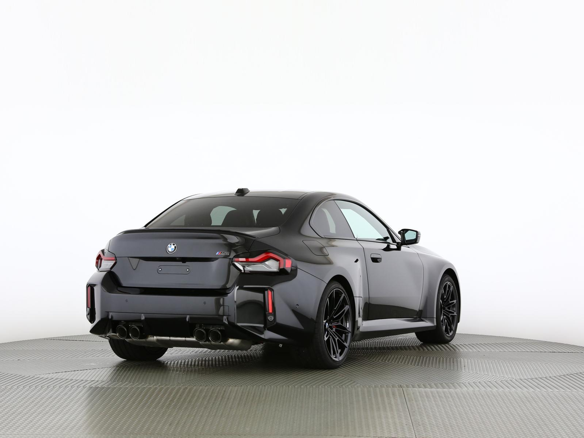 listing desktop thumbnail image 1