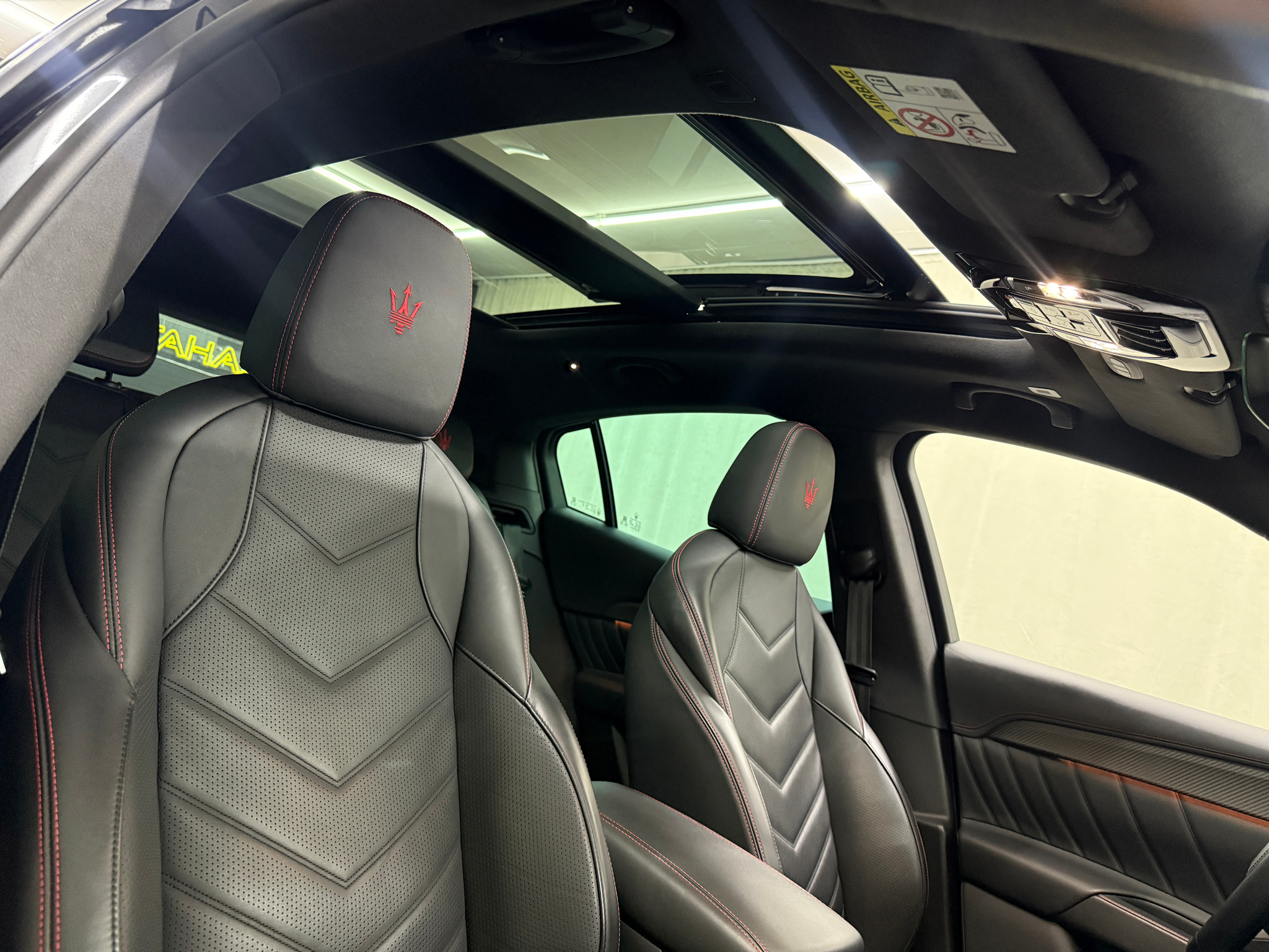 listing desktop thumbnail image 12