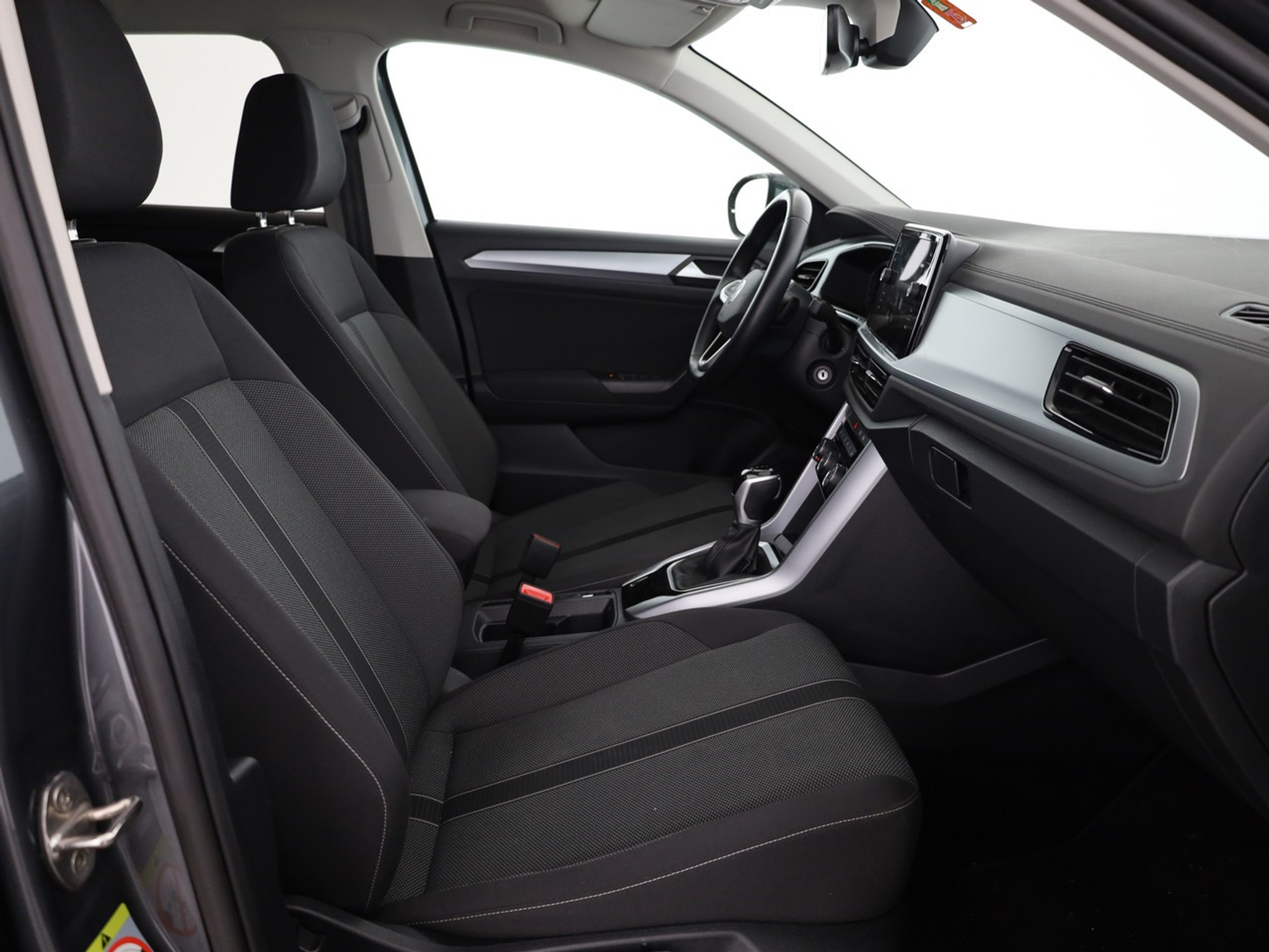 listing desktop thumbnail image 9