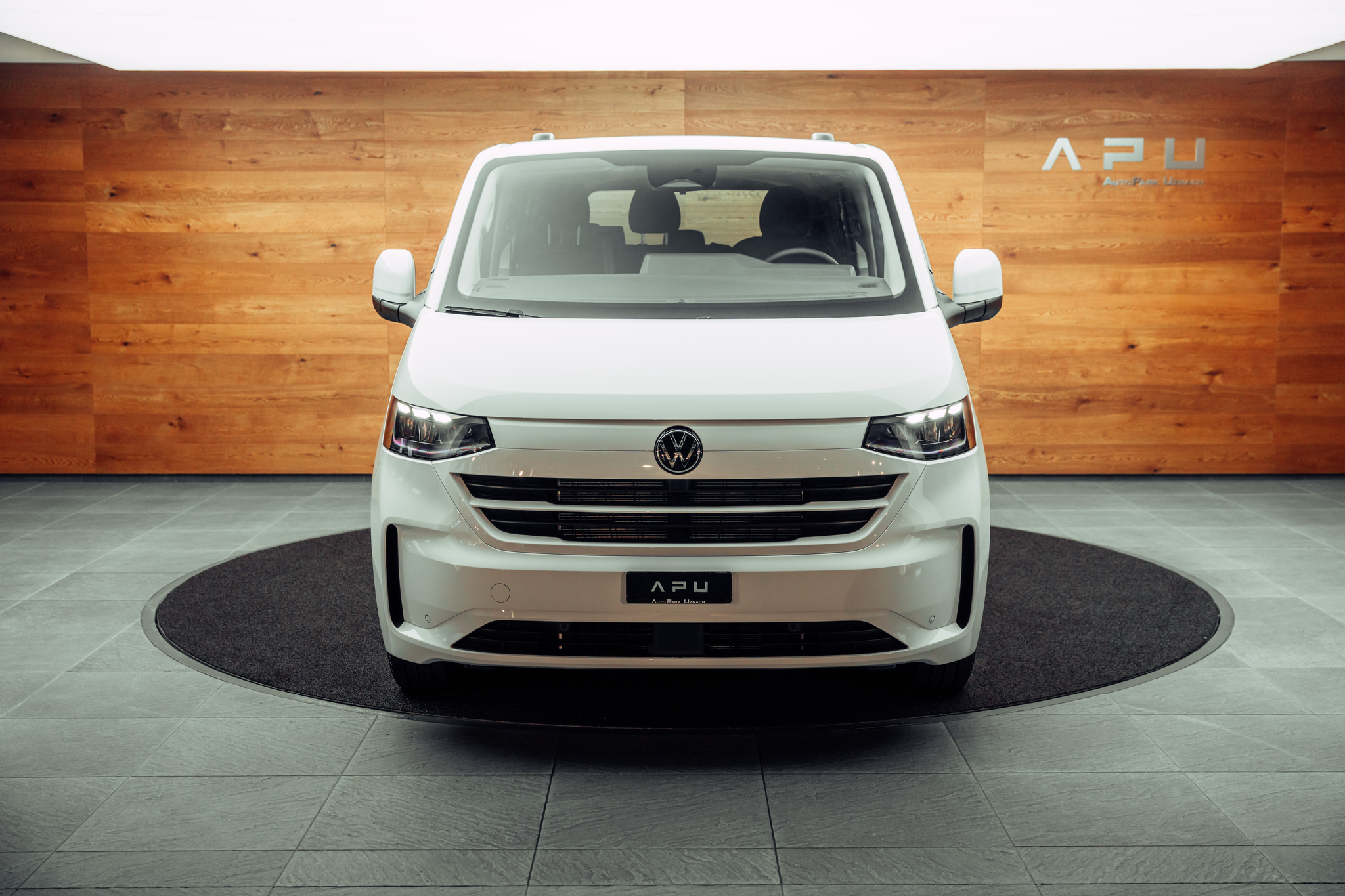 listing desktop thumbnail image 20