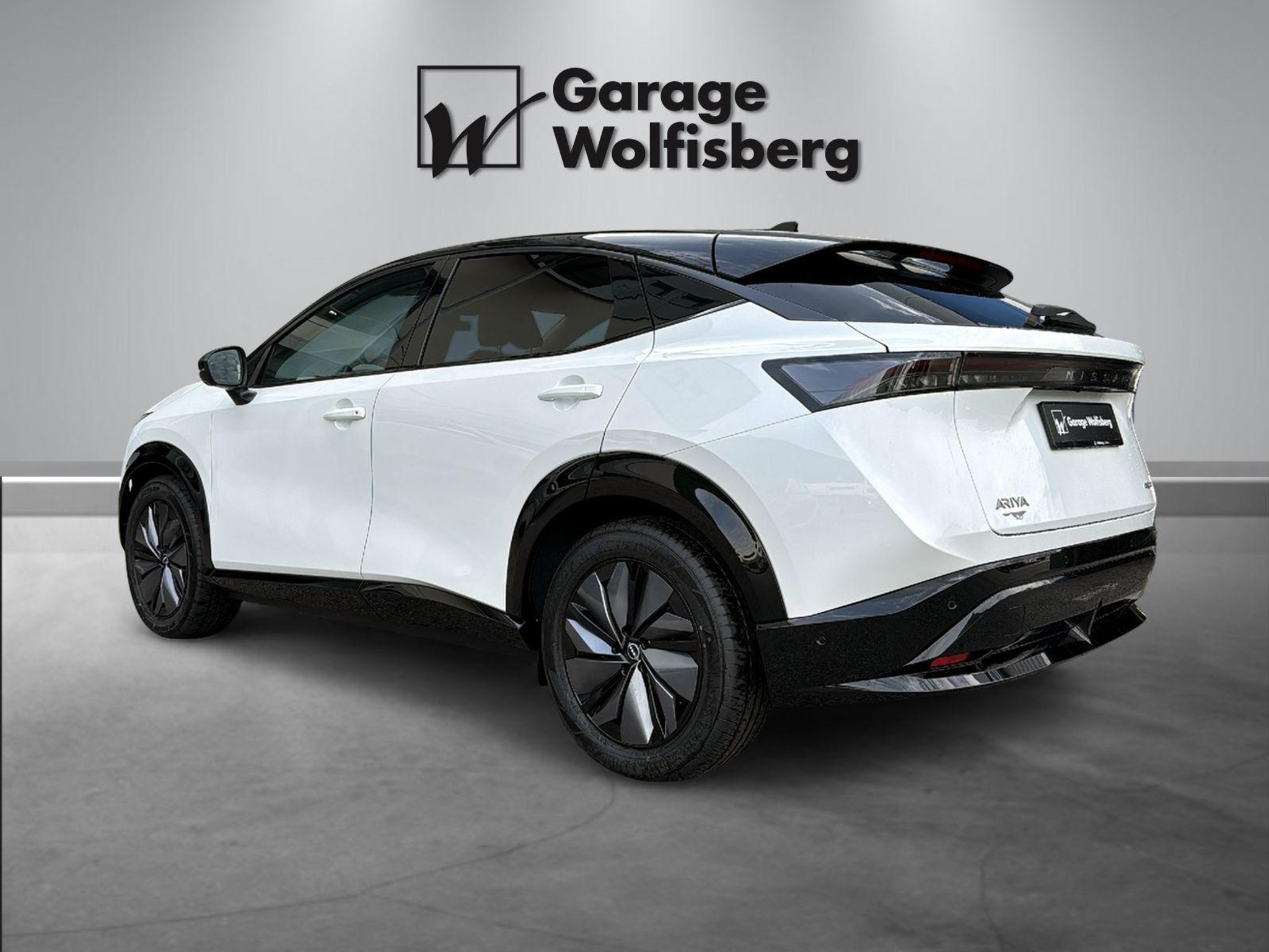 listing desktop thumbnail image 3