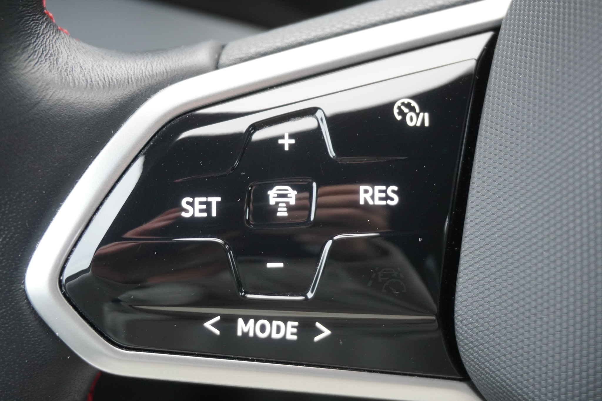 listing desktop thumbnail image 23