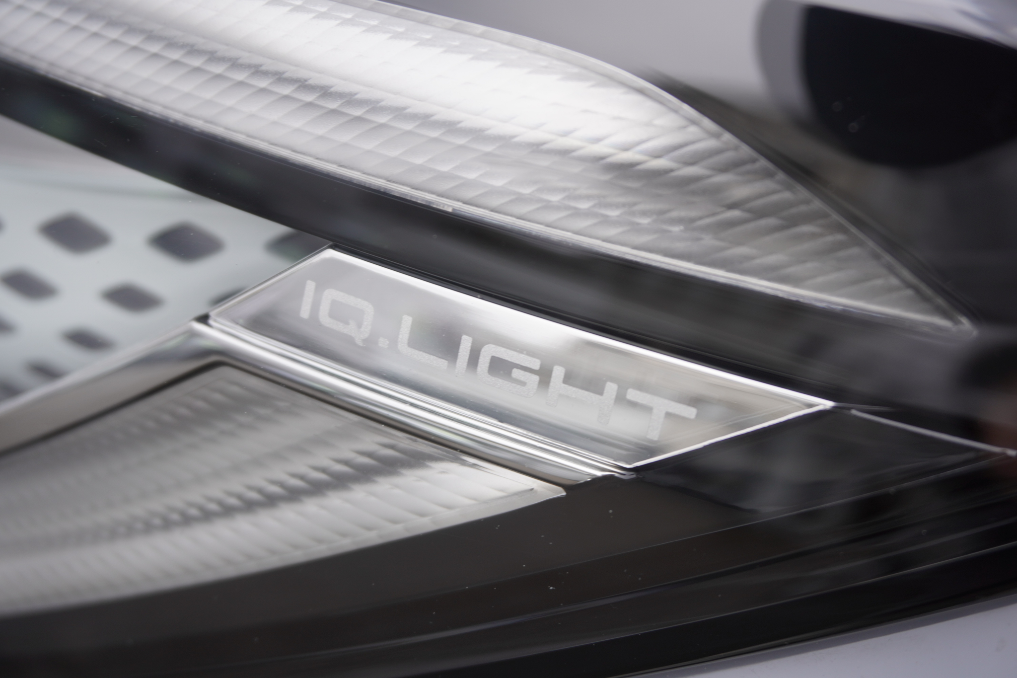 listing desktop thumbnail image 10