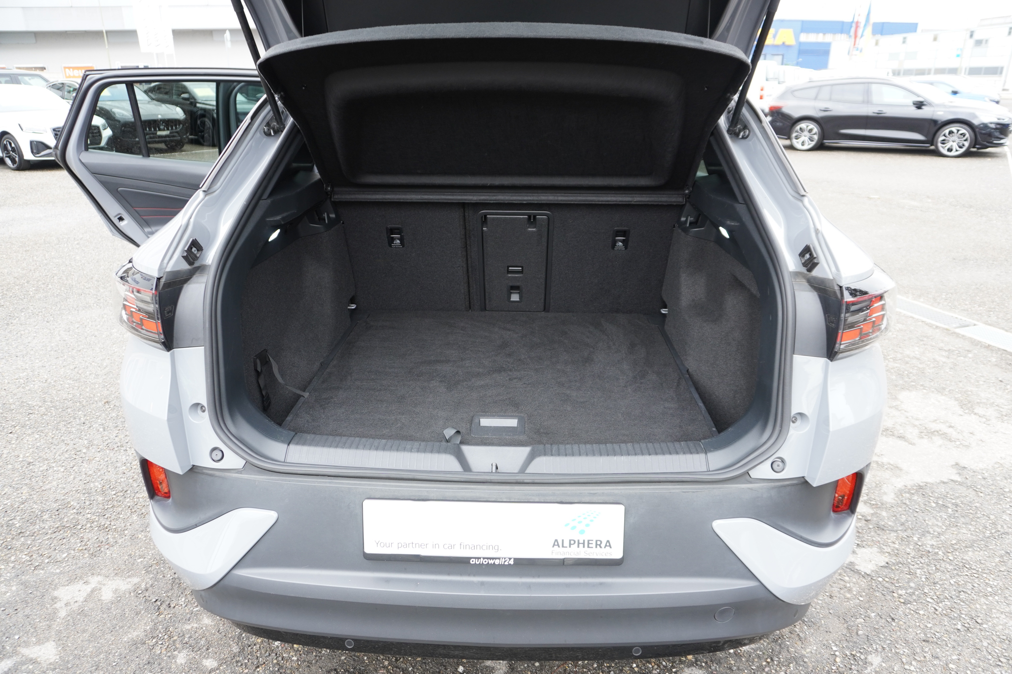 listing desktop thumbnail image 20