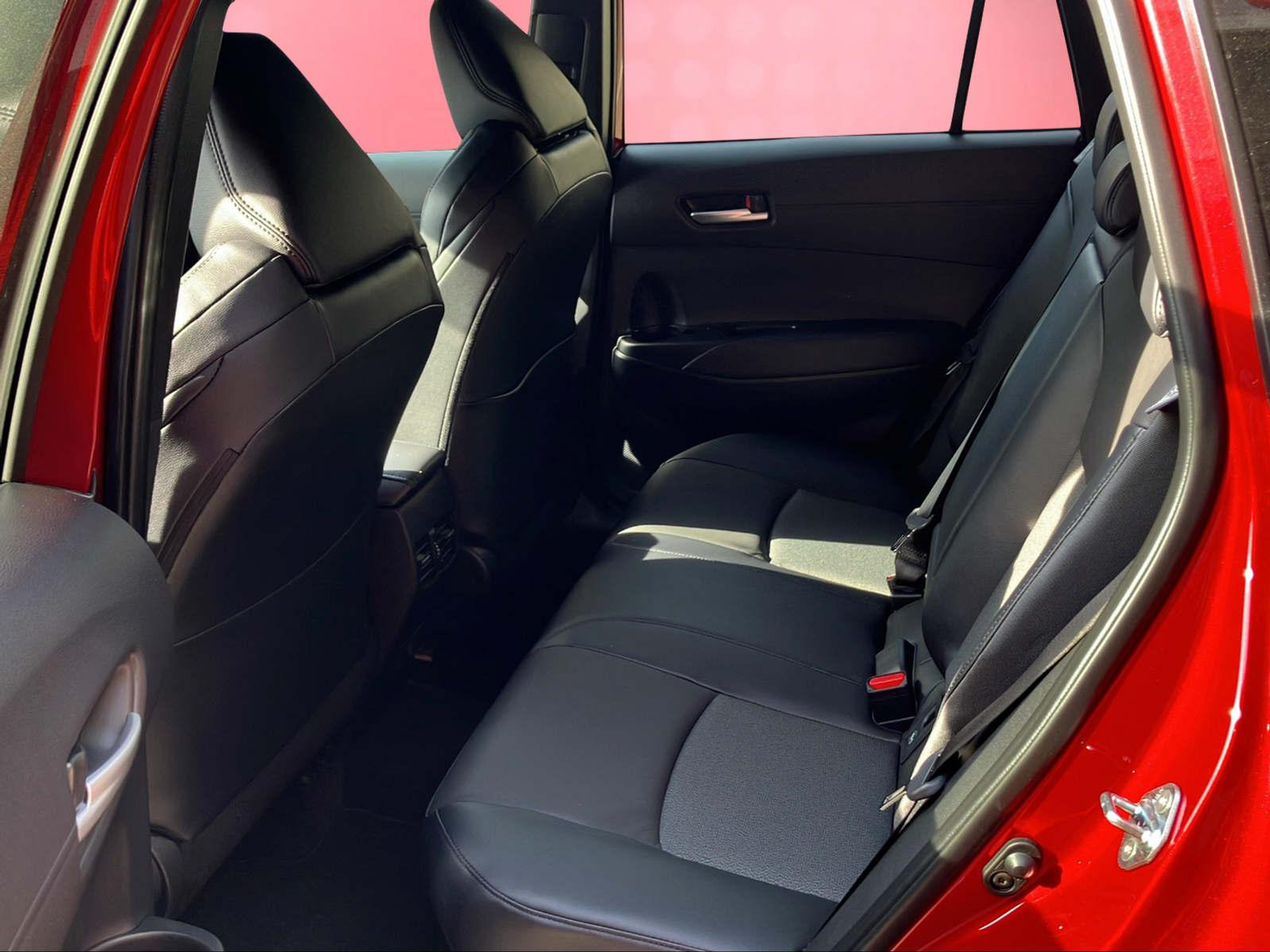 listing desktop thumbnail image 11