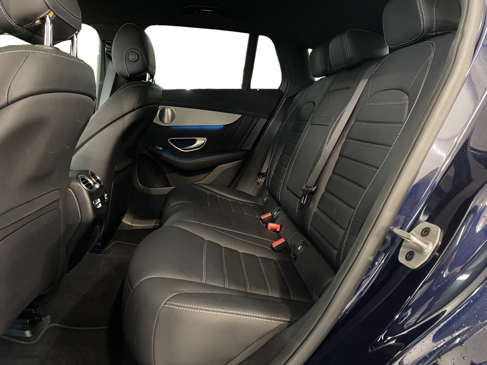 listing desktop thumbnail image 6