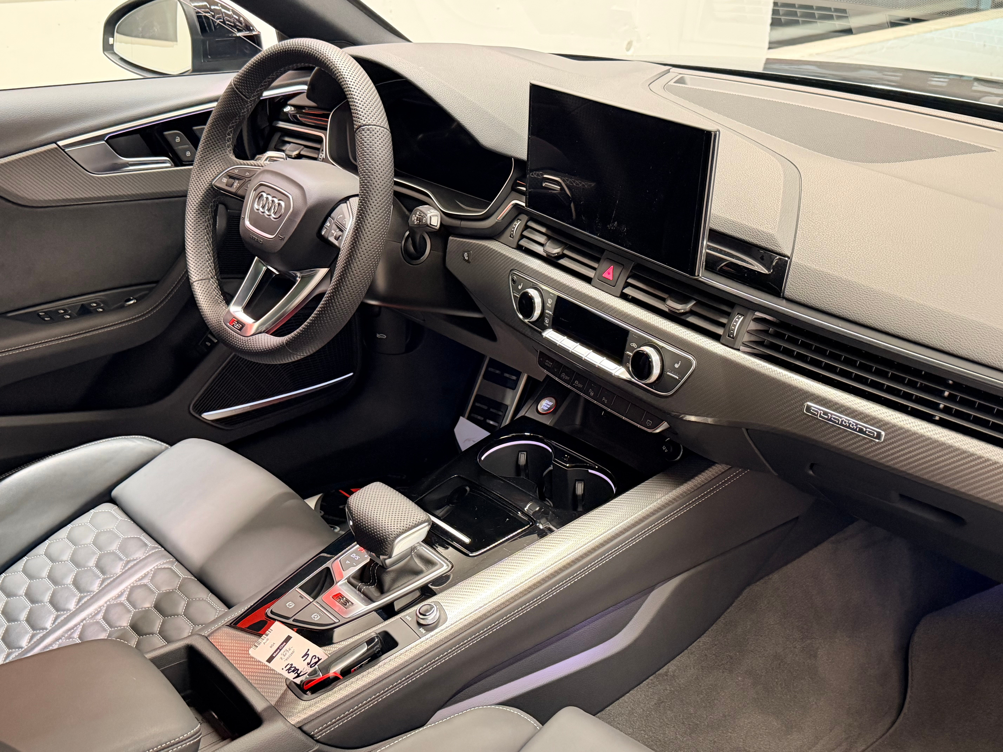 listing desktop thumbnail image 20