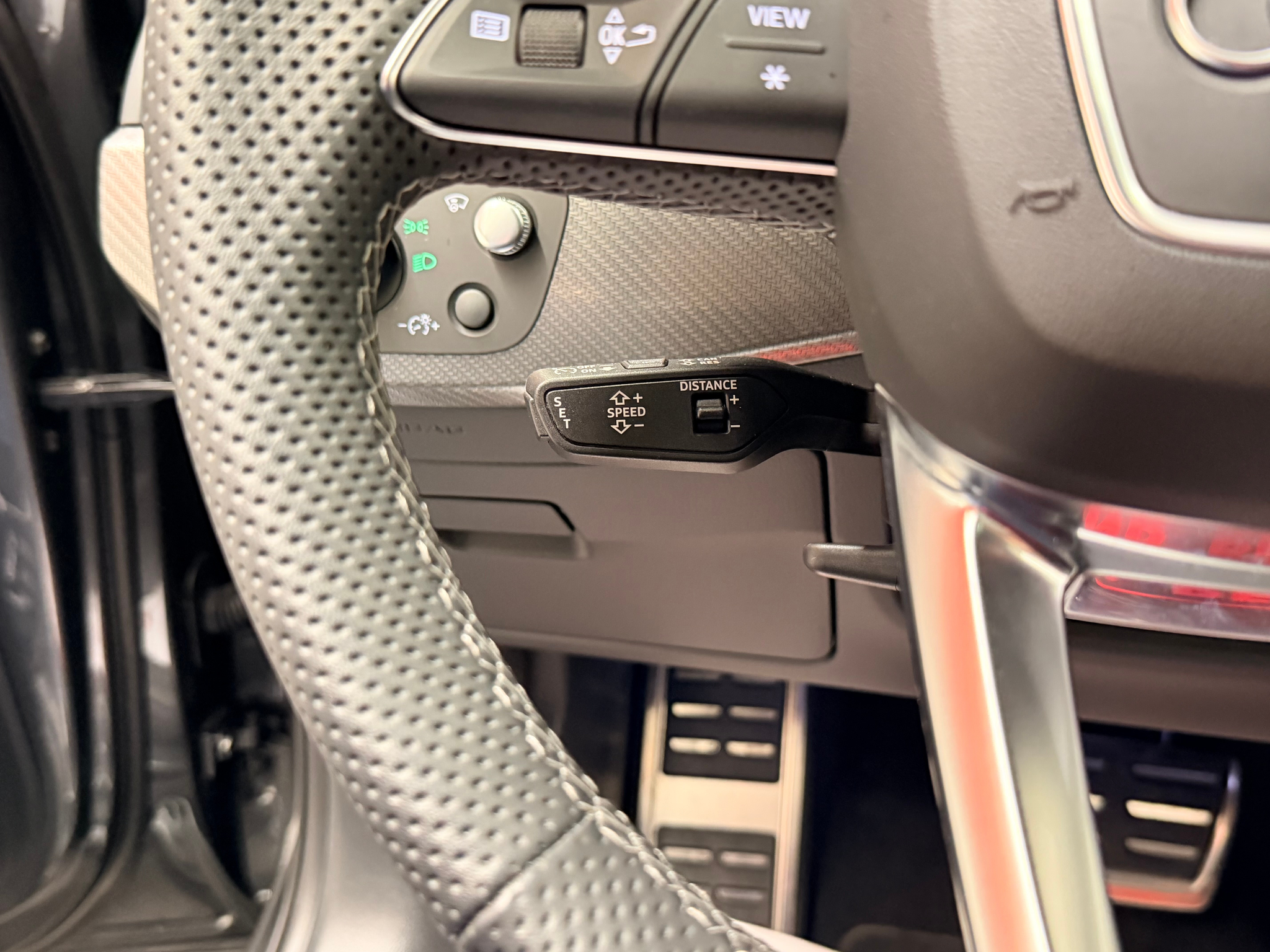 listing desktop thumbnail image 25