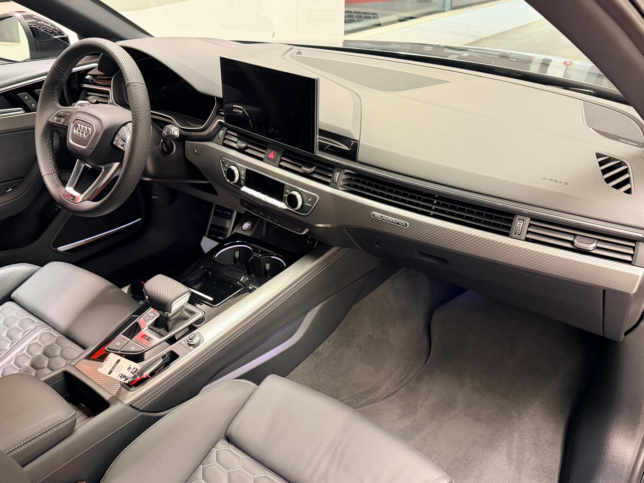 listing desktop thumbnail image 19