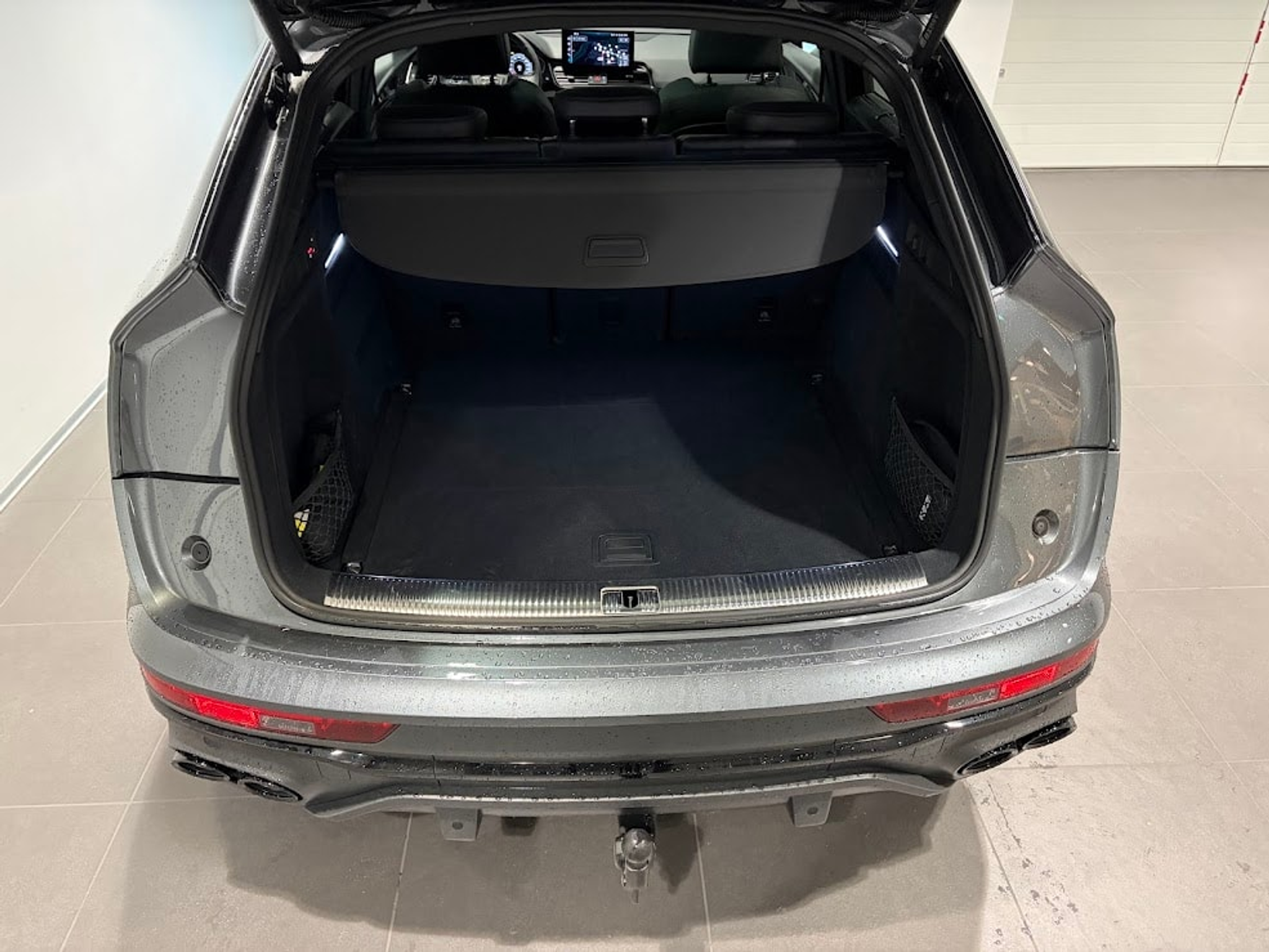 listing desktop thumbnail image 11