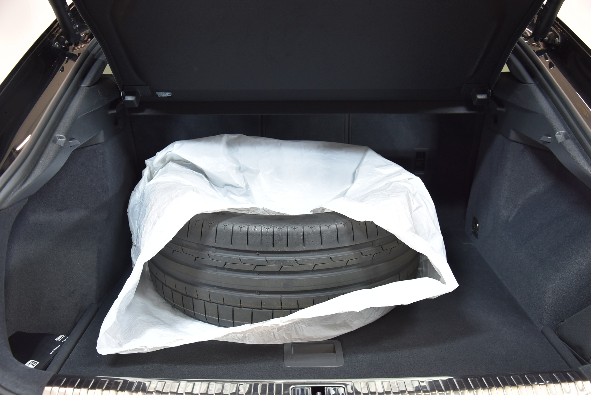 listing desktop thumbnail image 13