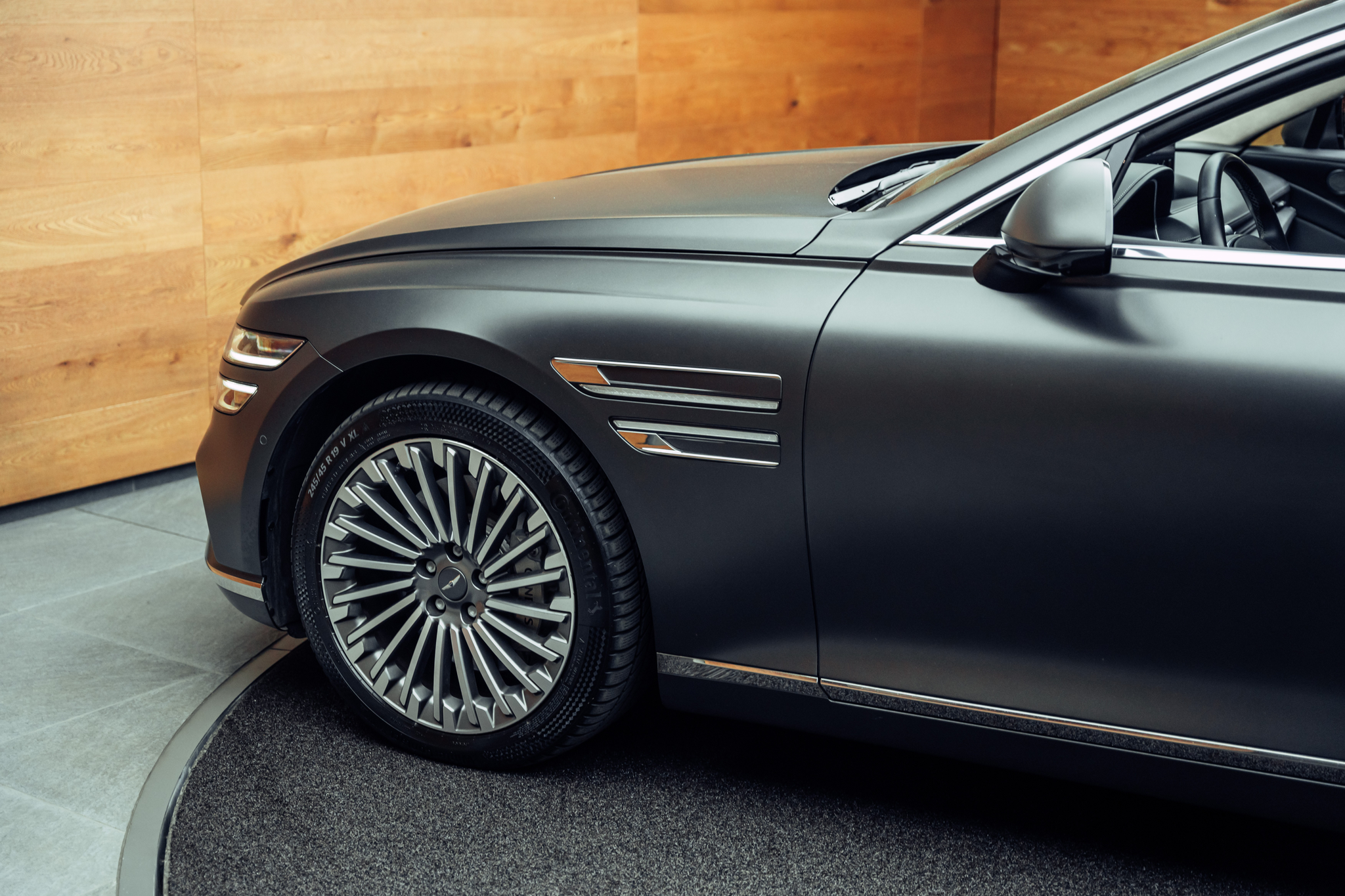 listing desktop thumbnail image 12