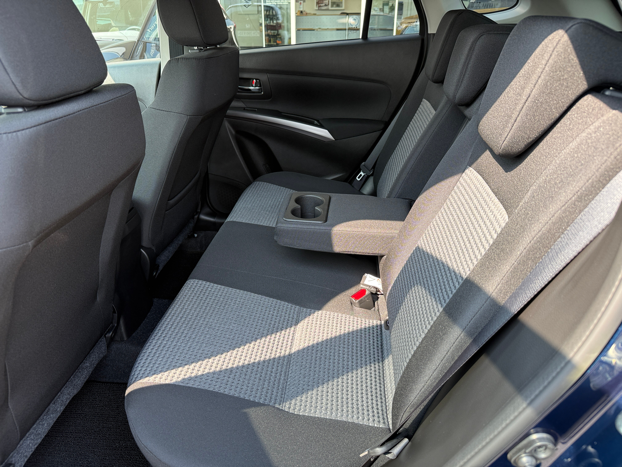 listing desktop thumbnail image 19