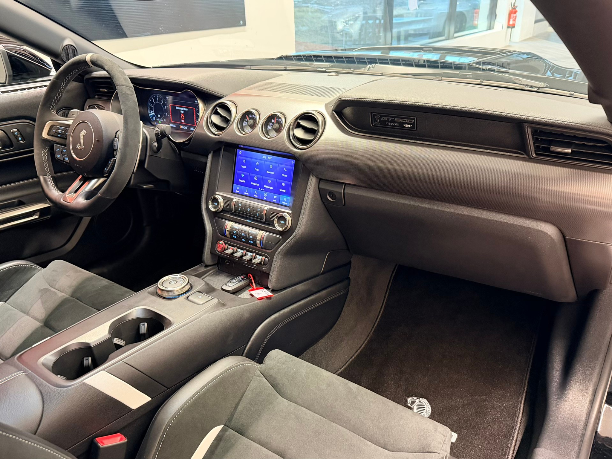 listing desktop thumbnail image 15