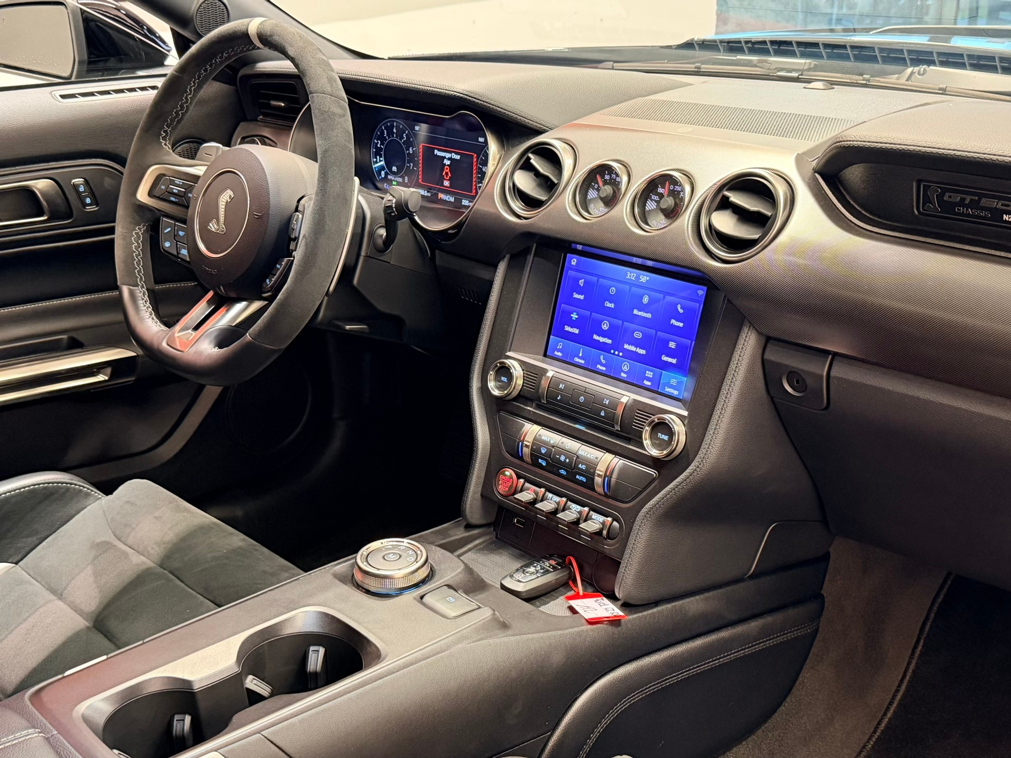 listing desktop thumbnail image 16