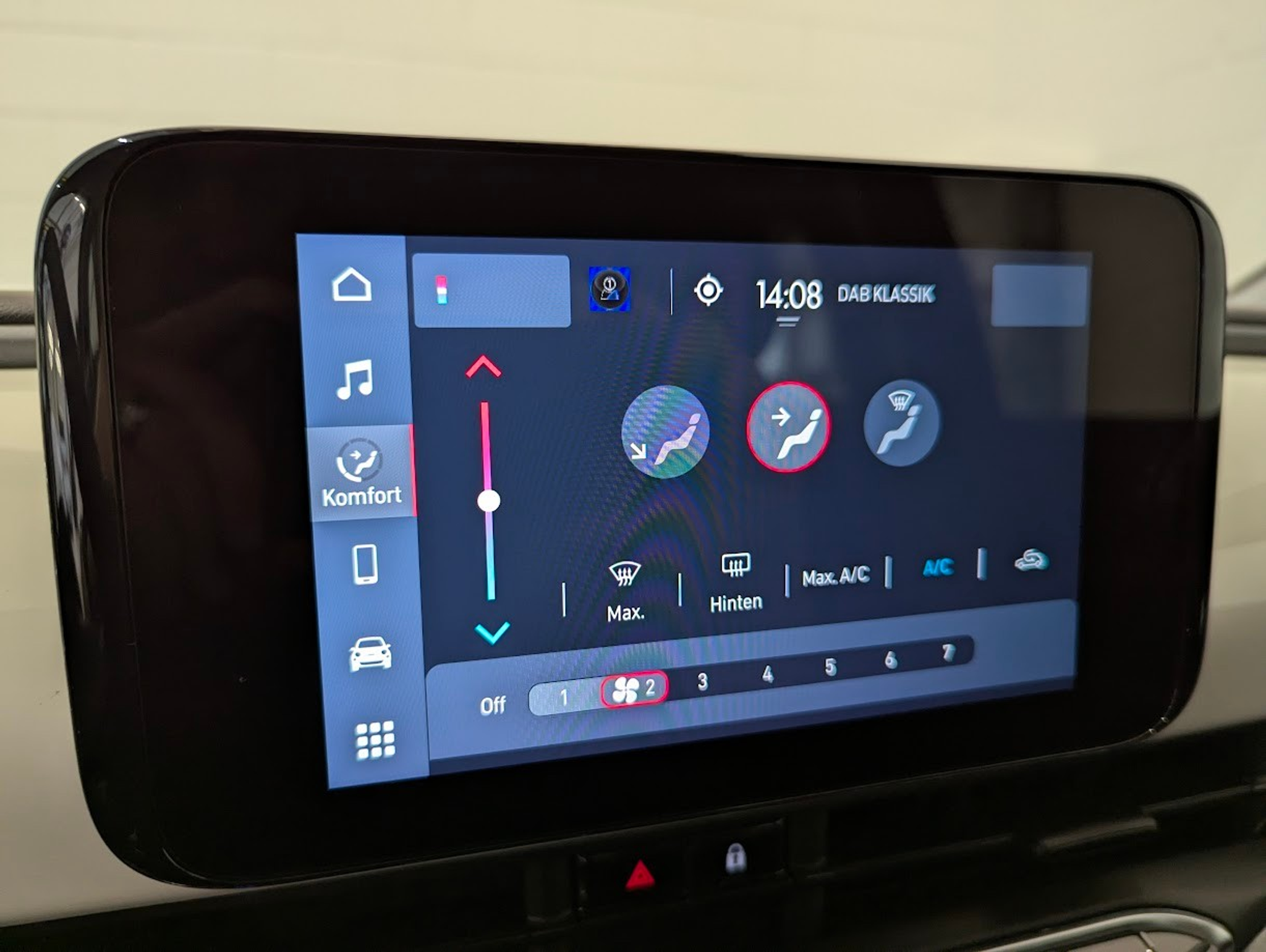 listing desktop thumbnail image 18