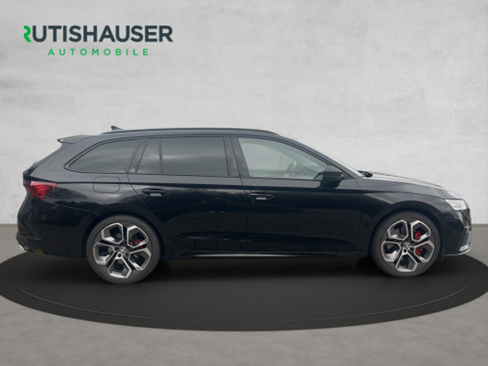 listing desktop thumbnail image 3