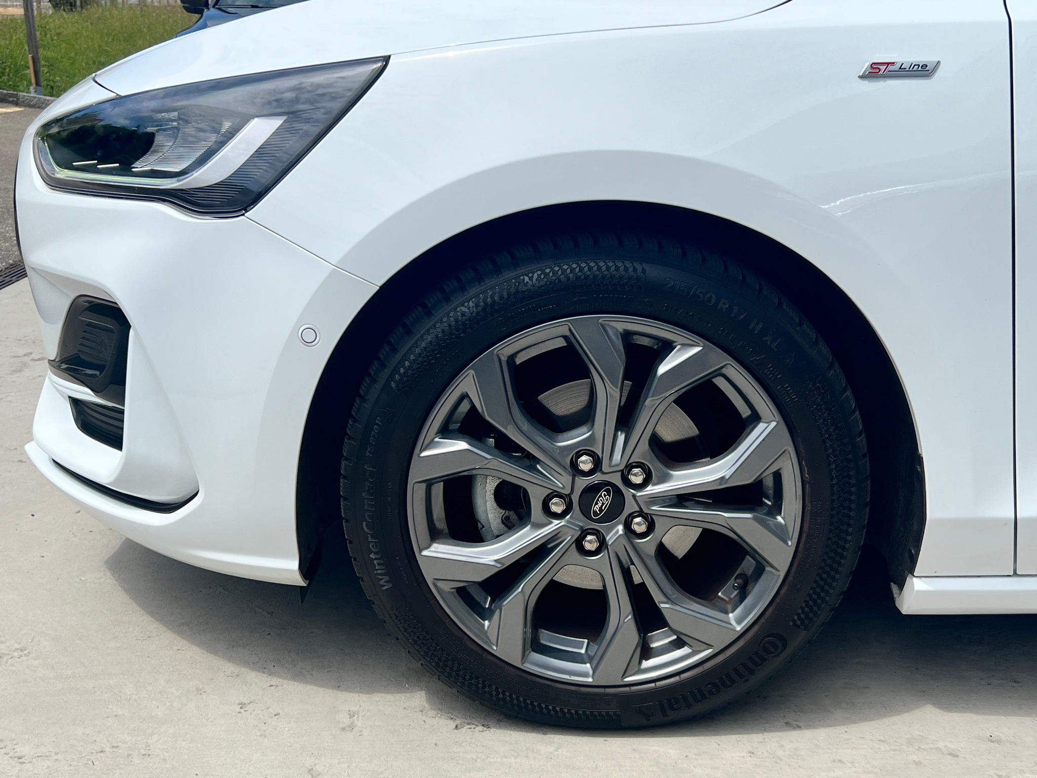 listing desktop thumbnail image 11