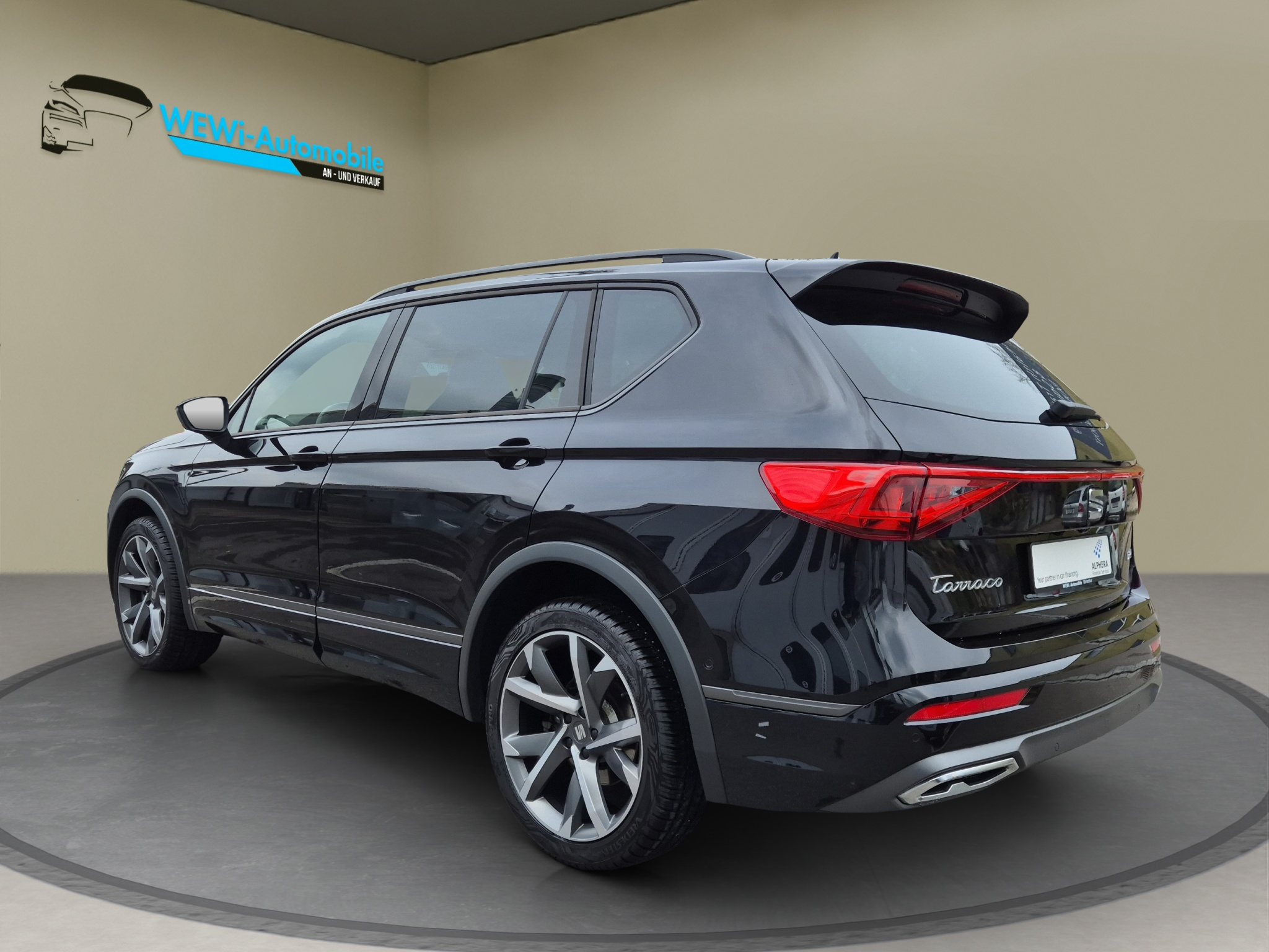 listing desktop thumbnail image 4