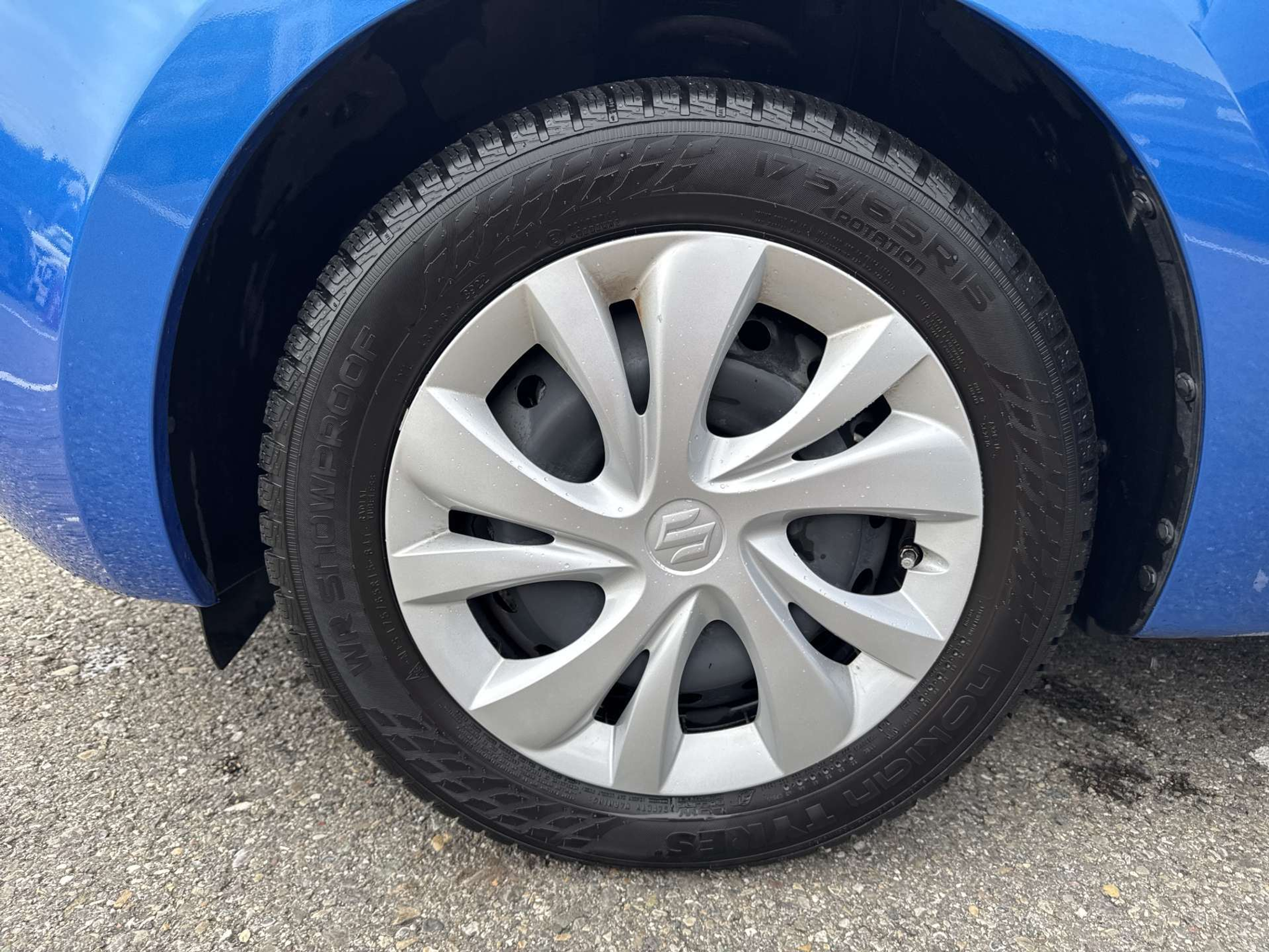 listing desktop thumbnail image 8