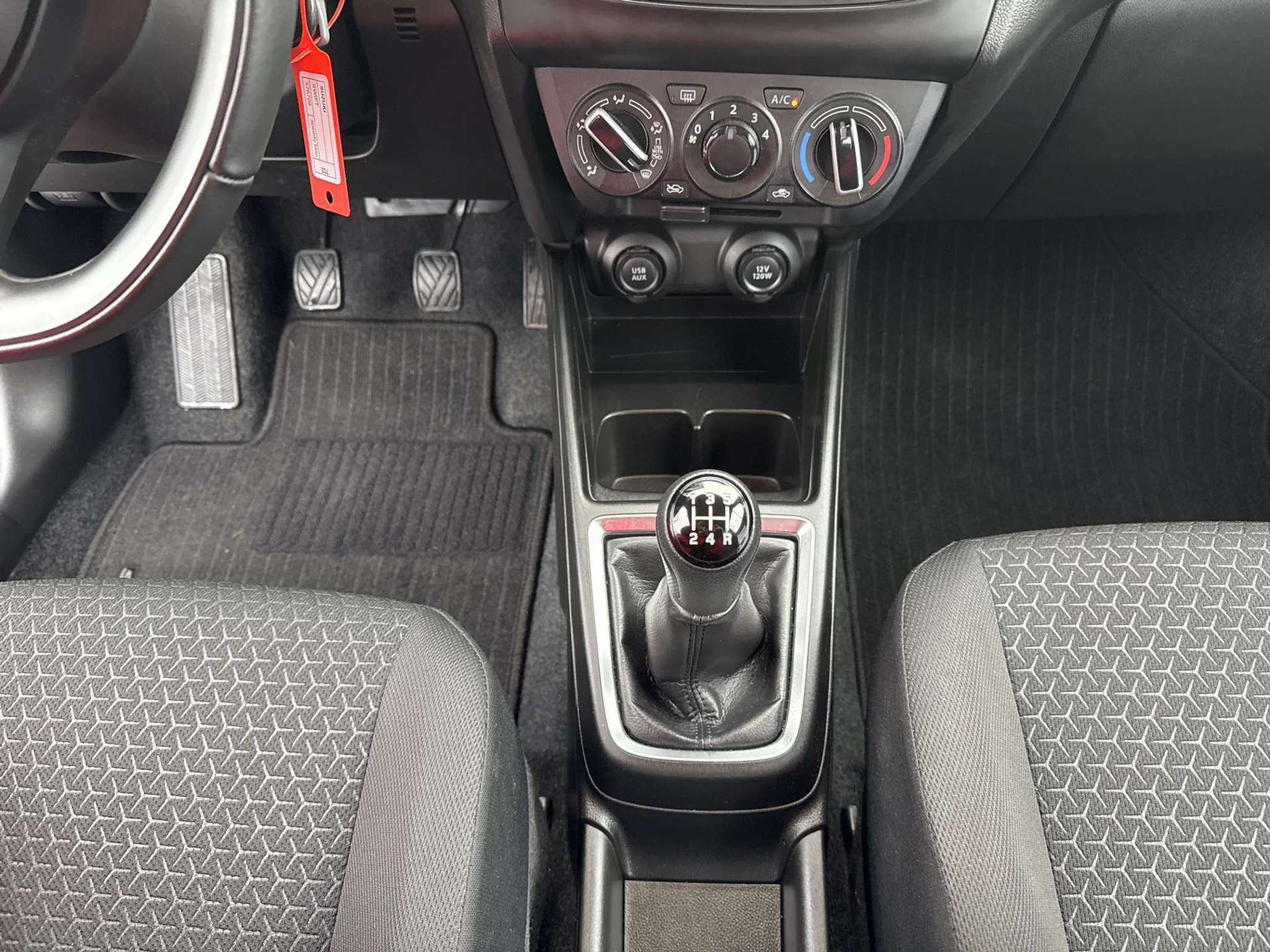 listing desktop thumbnail image 11