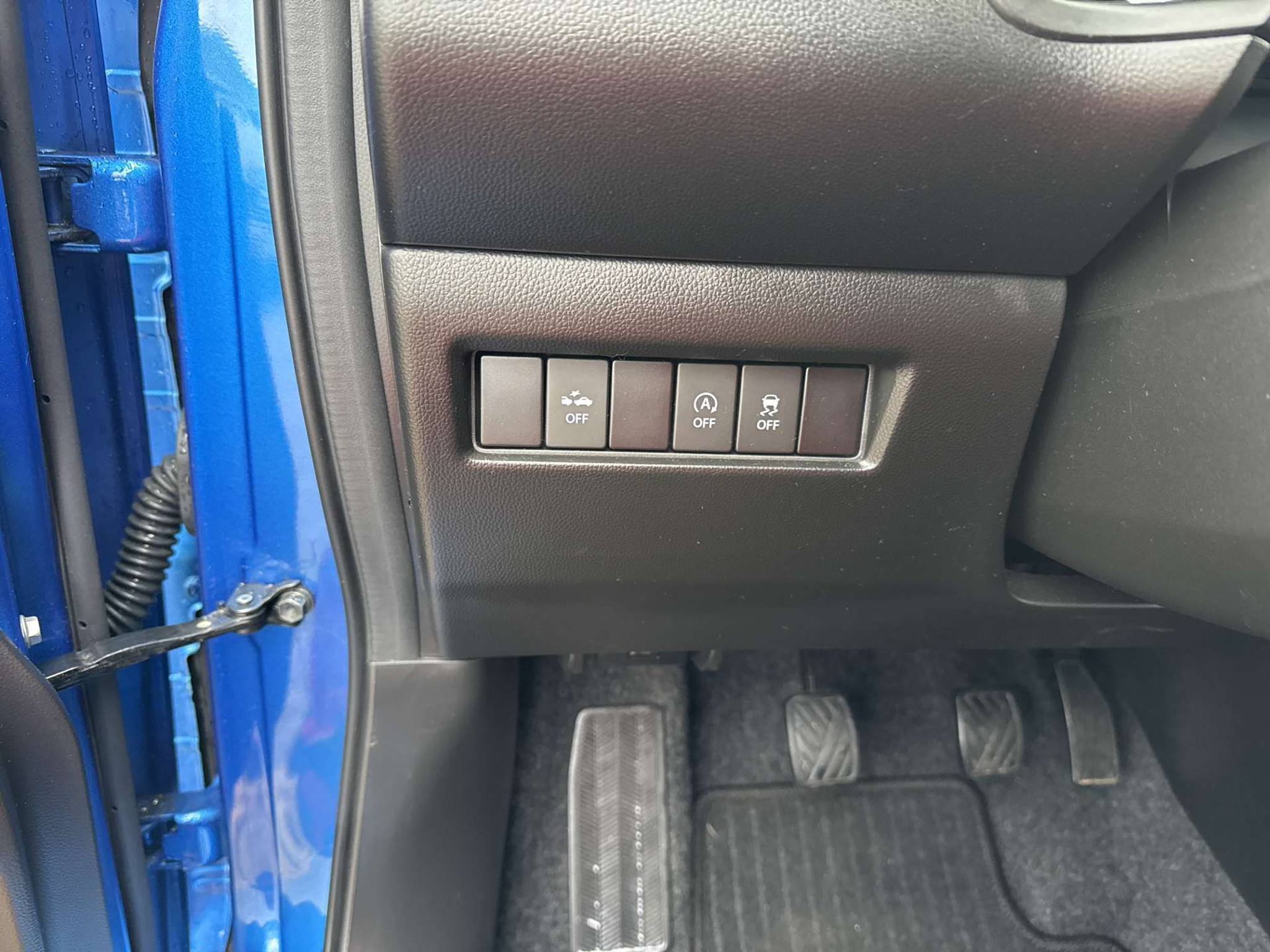 listing desktop thumbnail image 9