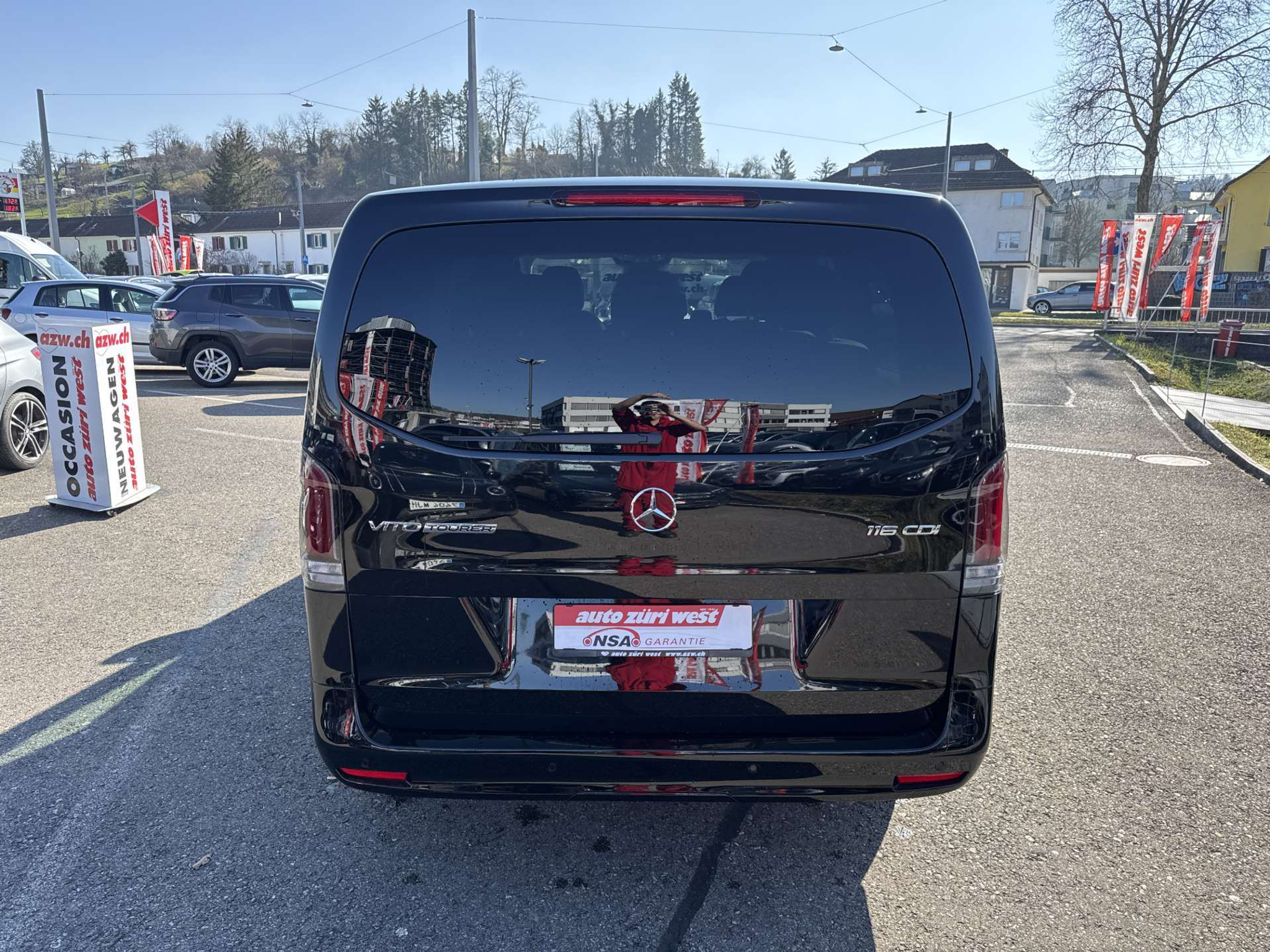 listing desktop thumbnail image 13