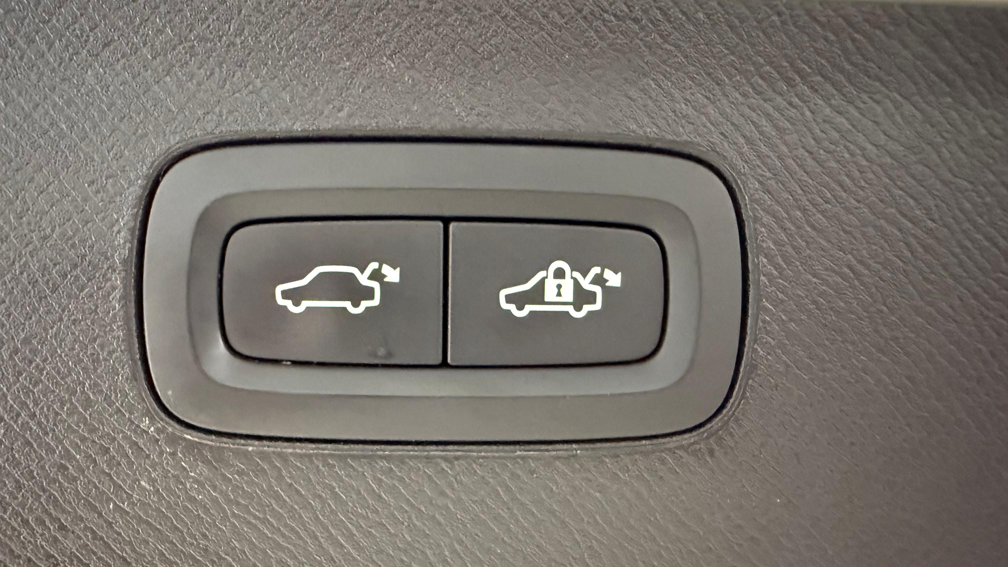 listing desktop thumbnail image 14