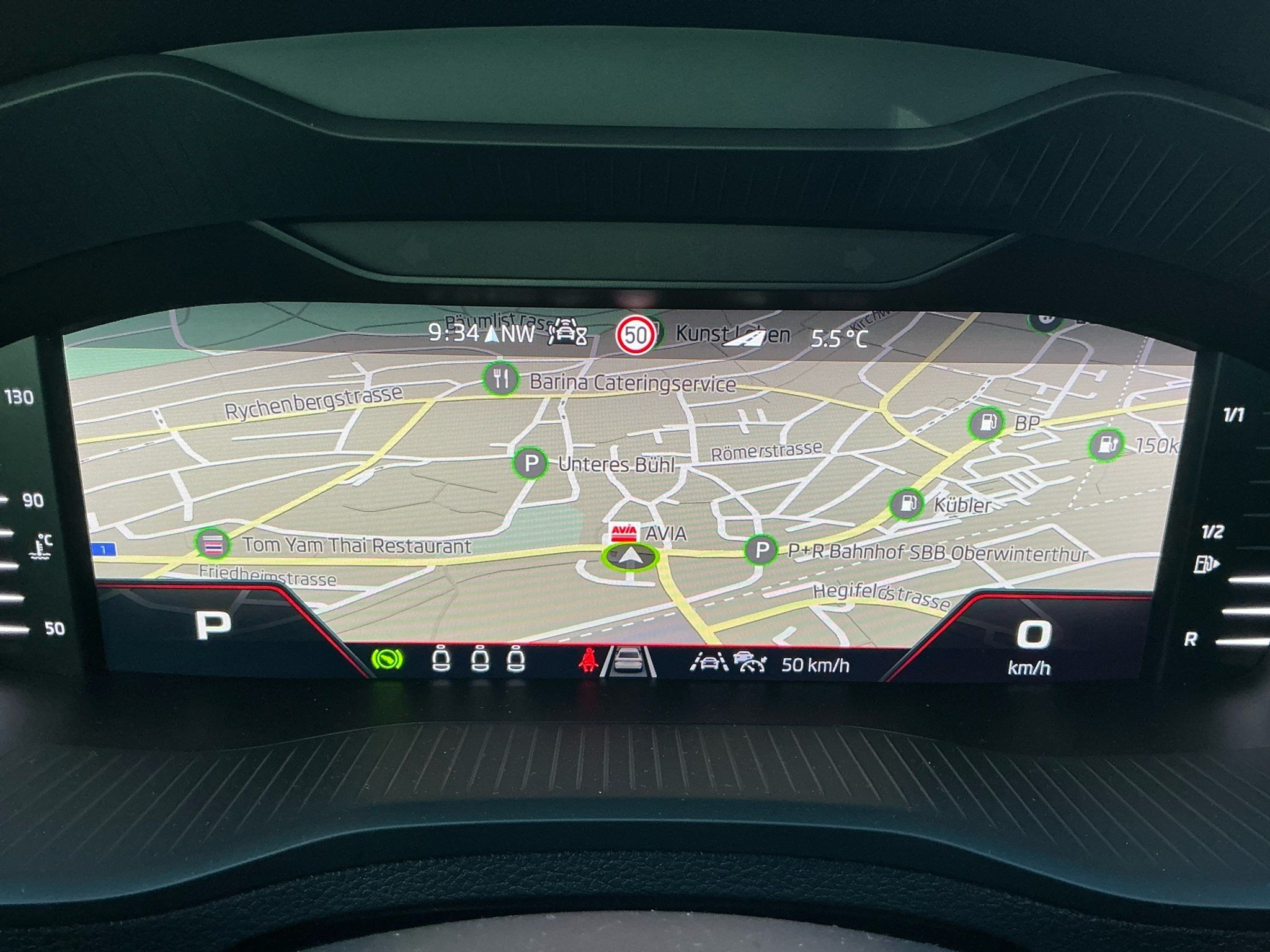 listing desktop thumbnail image 13