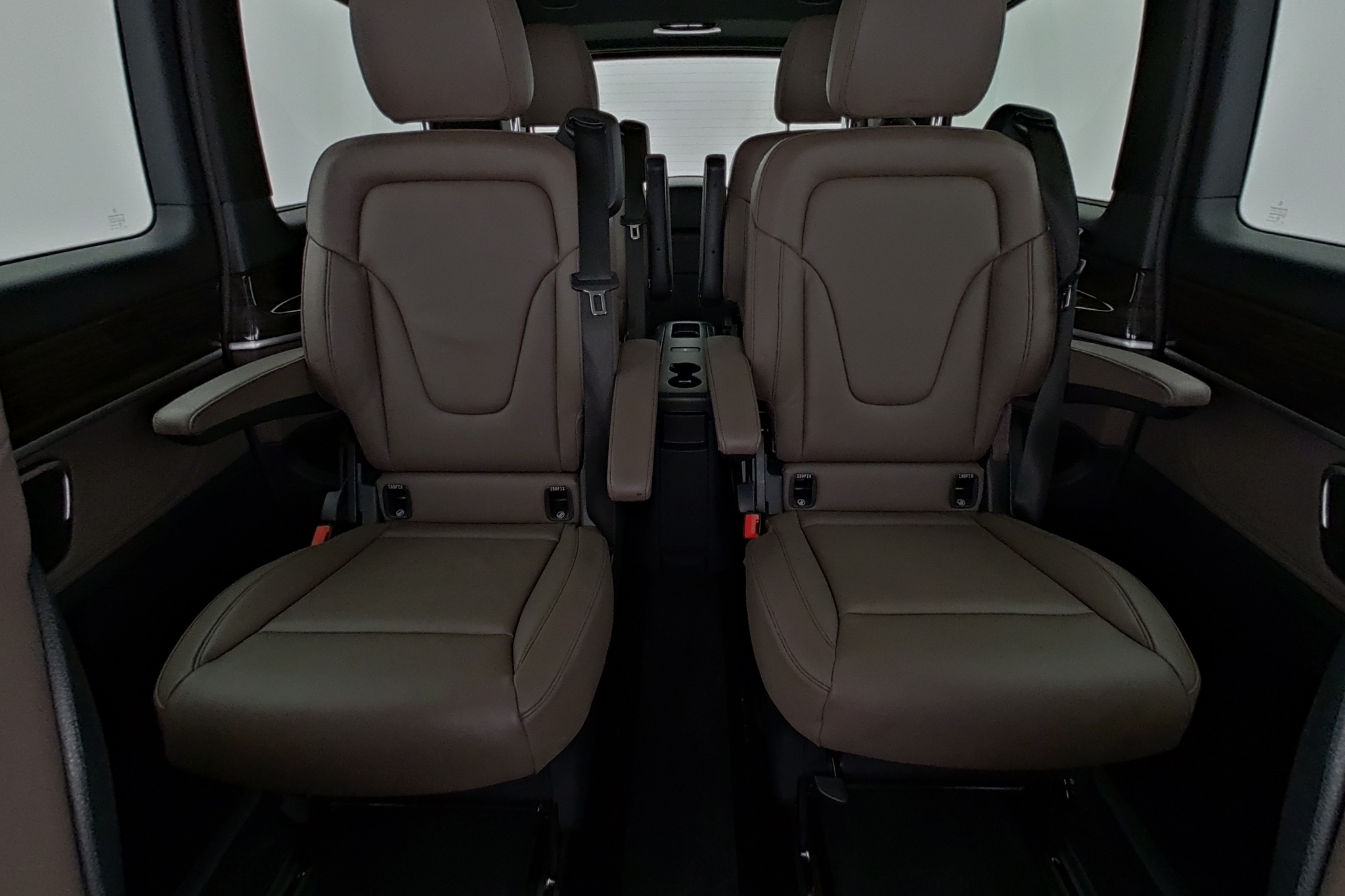 listing desktop thumbnail image 10